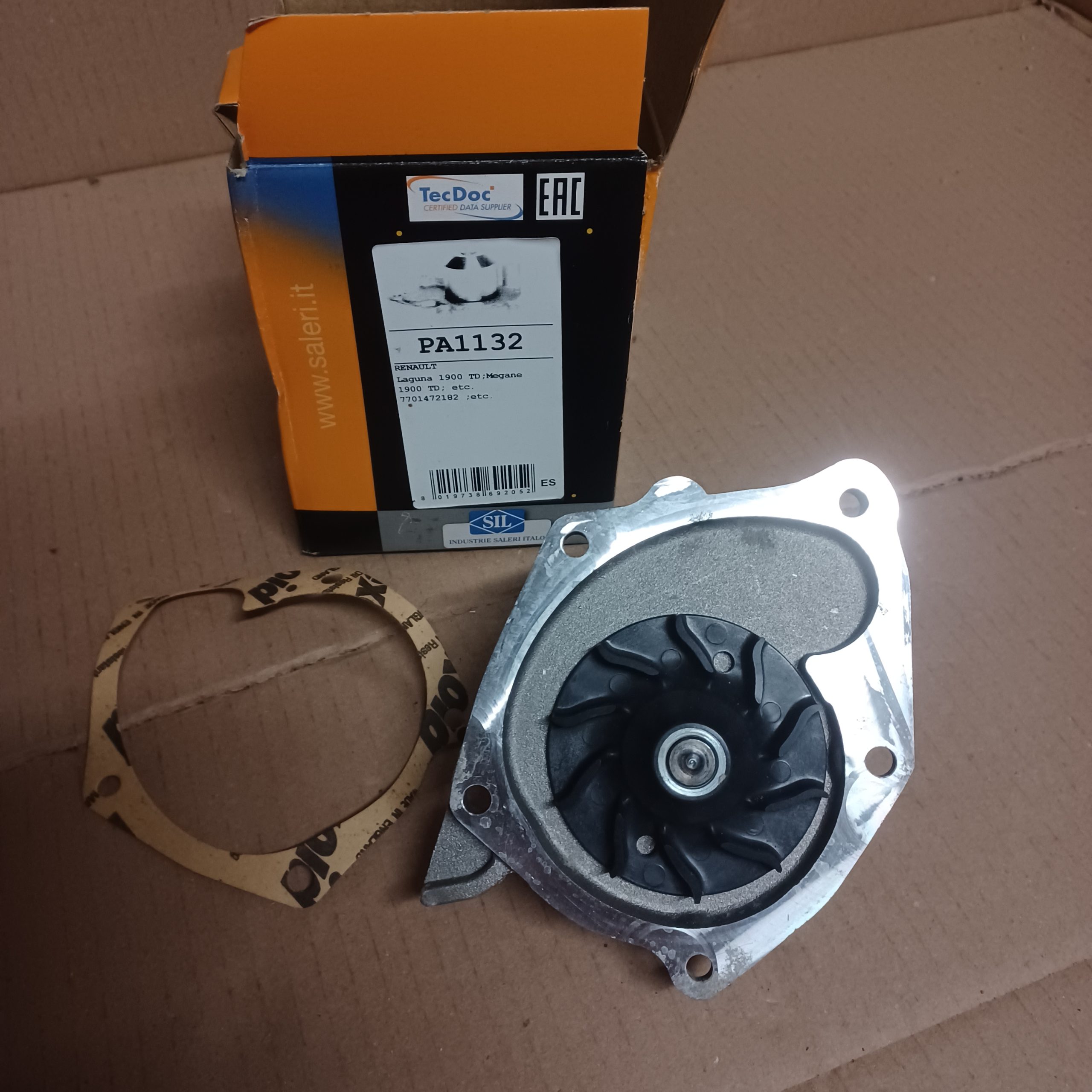 Pompe à eau Renault Mégane II clio III laguna II Avantime 2.0 16V 2.0 16V Turbo Arrivages Auto Pieces
