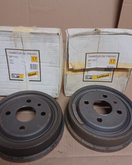 Paire de tambours arrière Opel GT Coupé Kadett D E Arrivages Auto Pieces