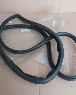 Joint de lunette arrière BMW E30 Arrivages Auto Pieces