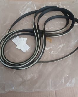 Enjoliveur pare-brise Renault super 5 85-91 Arrivages Auto Pieces