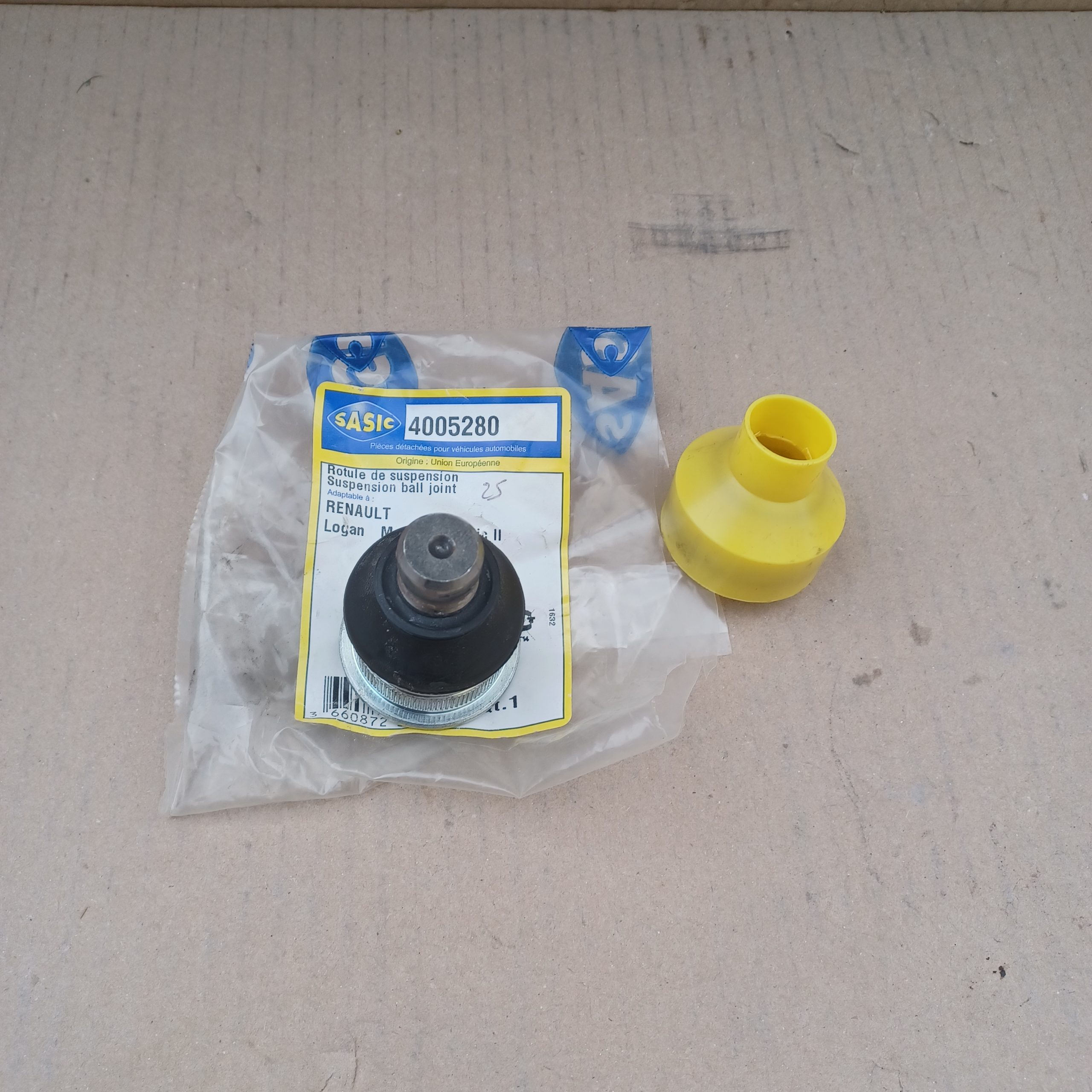 Rotule avant inferieure 16mm Renault Kangoo I 4×4 Scenic I RX4 Mégane II 1.4 1.5dci 1.6 1.9dci 2.0 Arrivages Auto Pieces