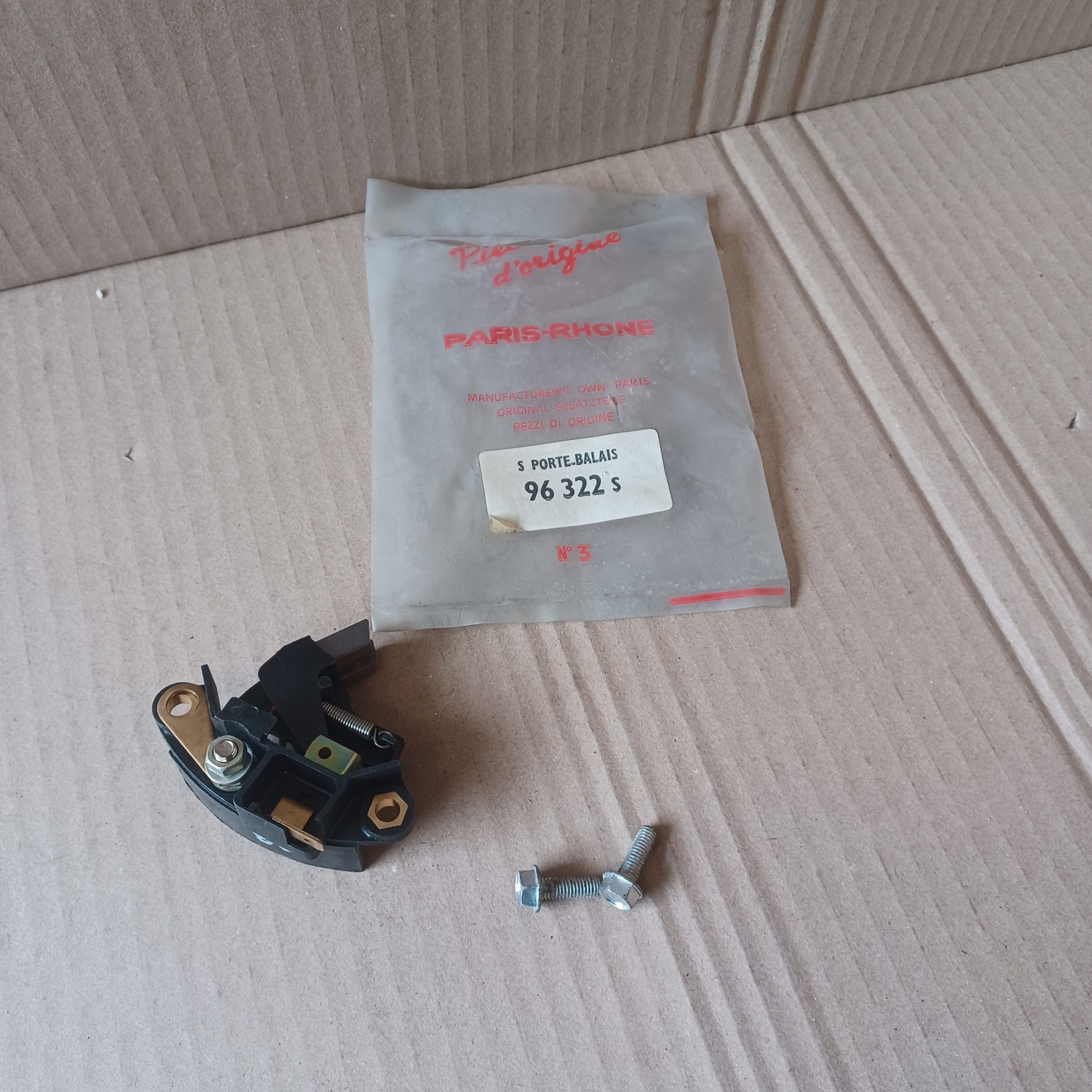 Porte balais pour alternateur Paris-Rhône 12V Citroen 2CV AMI 6 8 Renault R4 R5 SIMCA 1000 Arrivages Auto Pieces