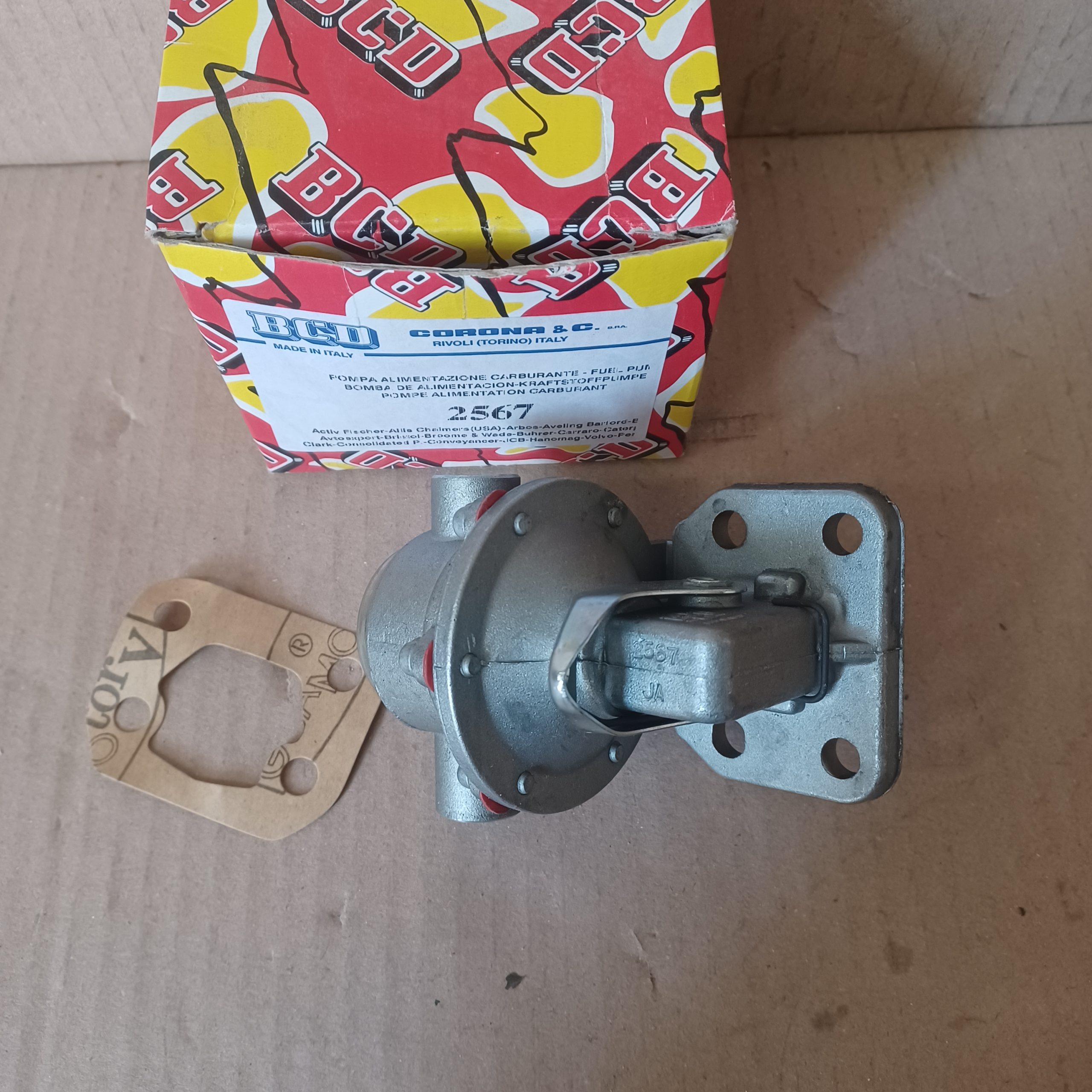 Pompe à carburant Massey Ferguson MF630 Arrivages Auto Pieces