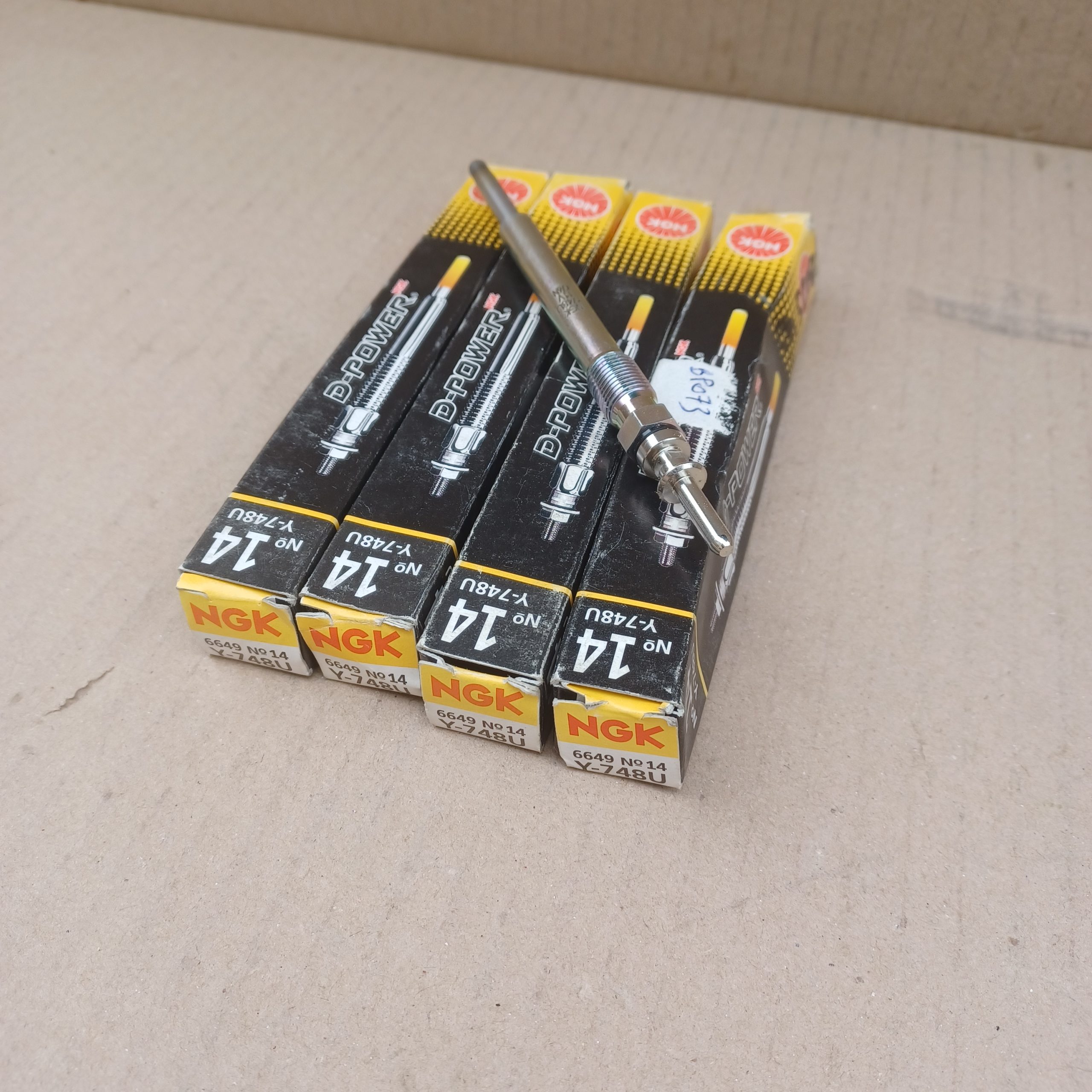 Lot de 4 bougies de préchauffage Opel Astra G Omega B Frontera B Vectra B 2.0 DTI 16V Arrivages Auto Pieces