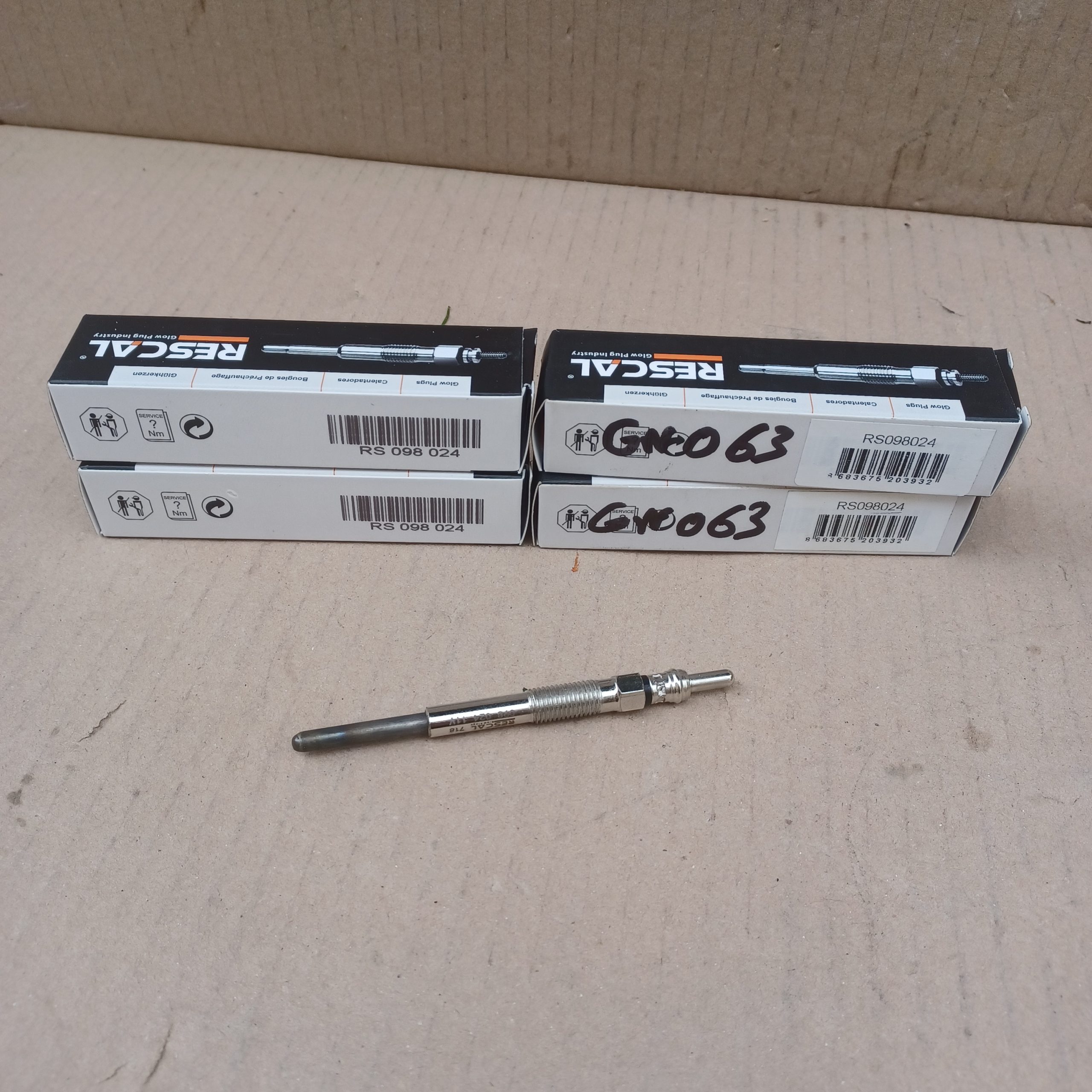 Lot de 4 bougies de préchauffage 2.2 HDI Citroen C8 C5 II III C6 C Crosser Peugeot 407 607 807 4007 Arrivages Auto Pieces