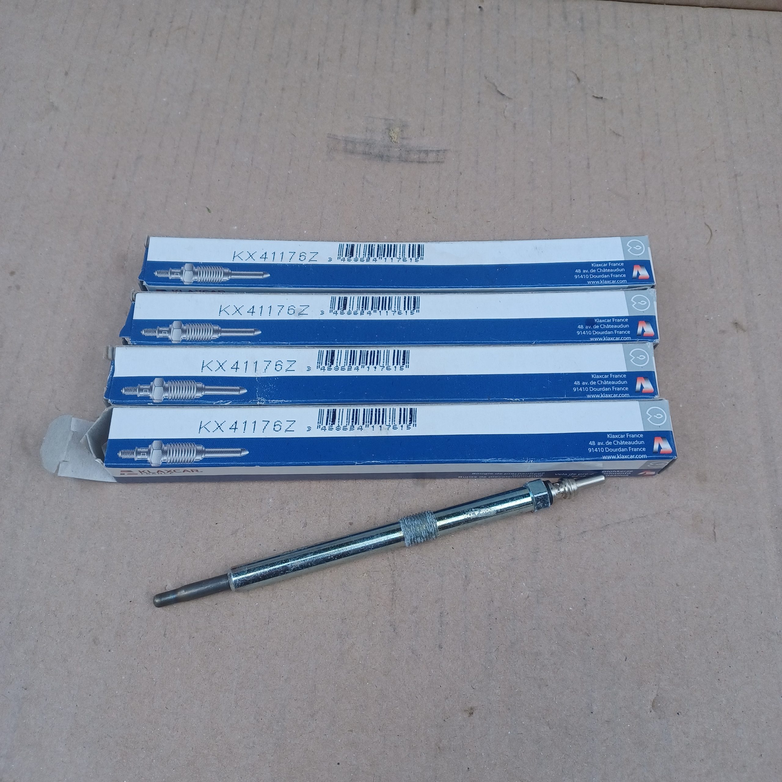Lot de 4 bougies de préchauffage Fiat Ducato II 2.5D Daily I et II 2.5D Renault Master I 2.5D TD Arrivages Auto Pieces