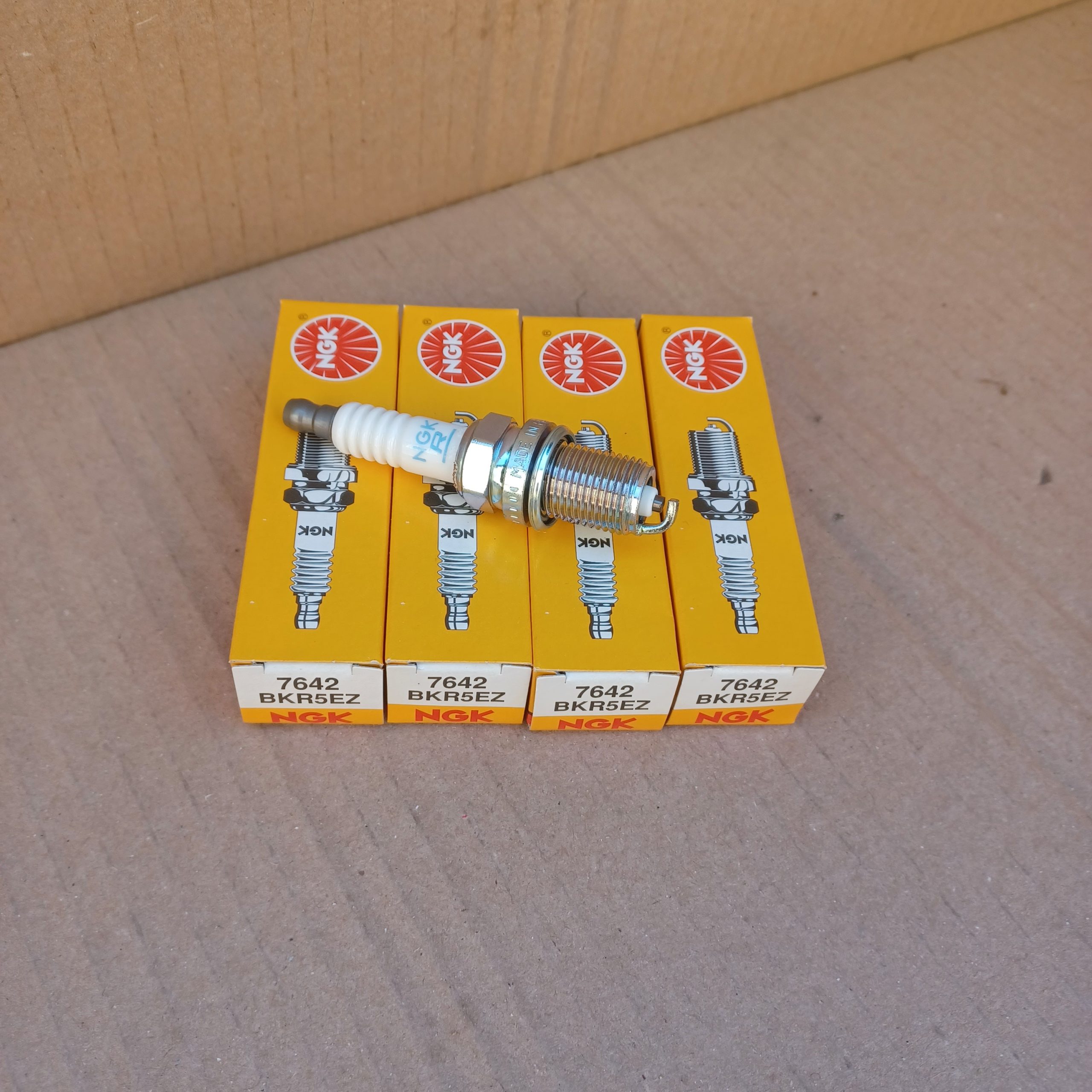 Amortisseur avant droit Citroen ZX 1.1 1.4 1.4D 1.8D 1.9D Arrivages Auto Pieces