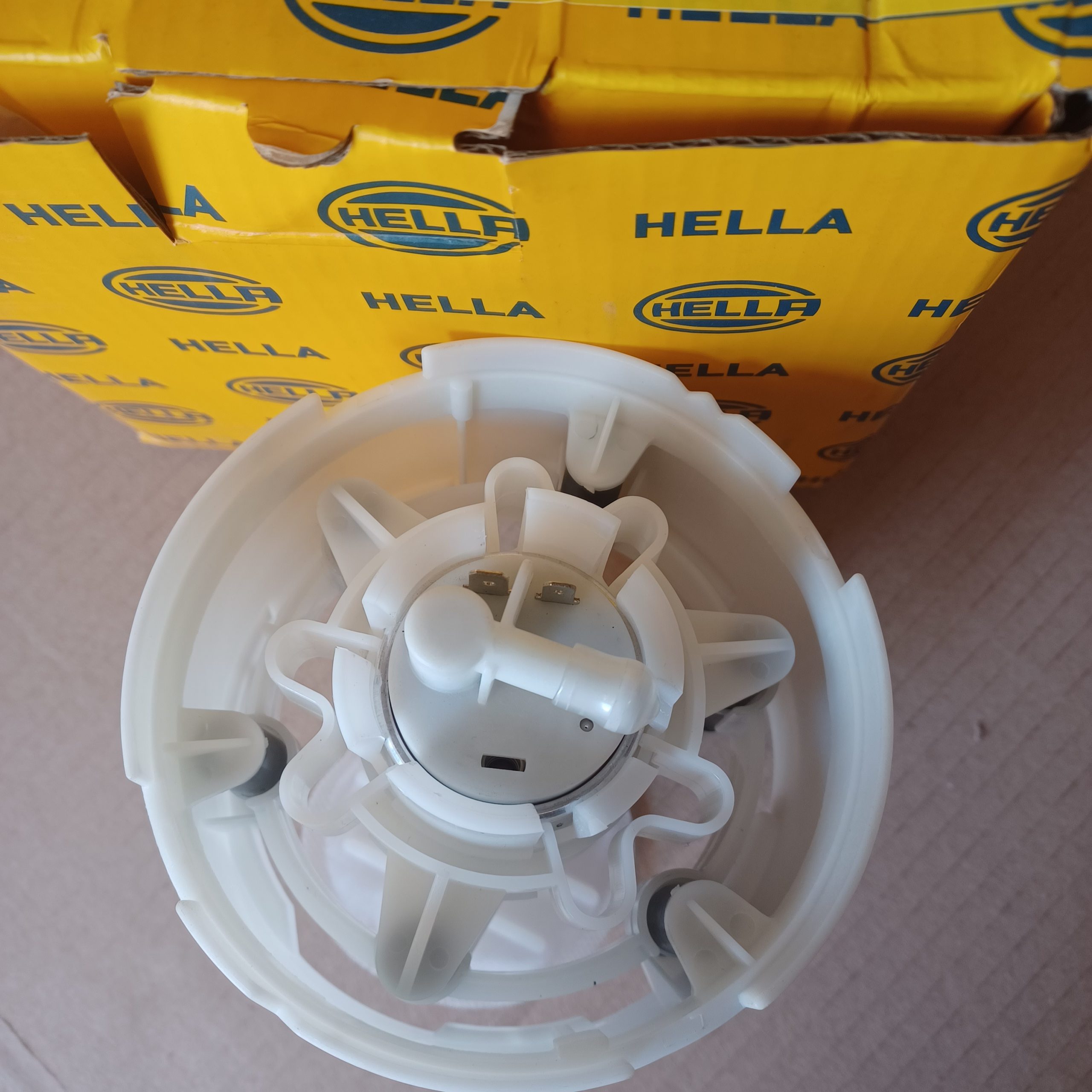 Pompe à carburant VW Passat B5 1.6 1.8 2.3 VR5 2.6 V6 Audi A4 B5 1.8T 2.4 2.6 2.8 A6 C5 1.8 2.4 2.6 2.8 Arrivages Auto Pieces