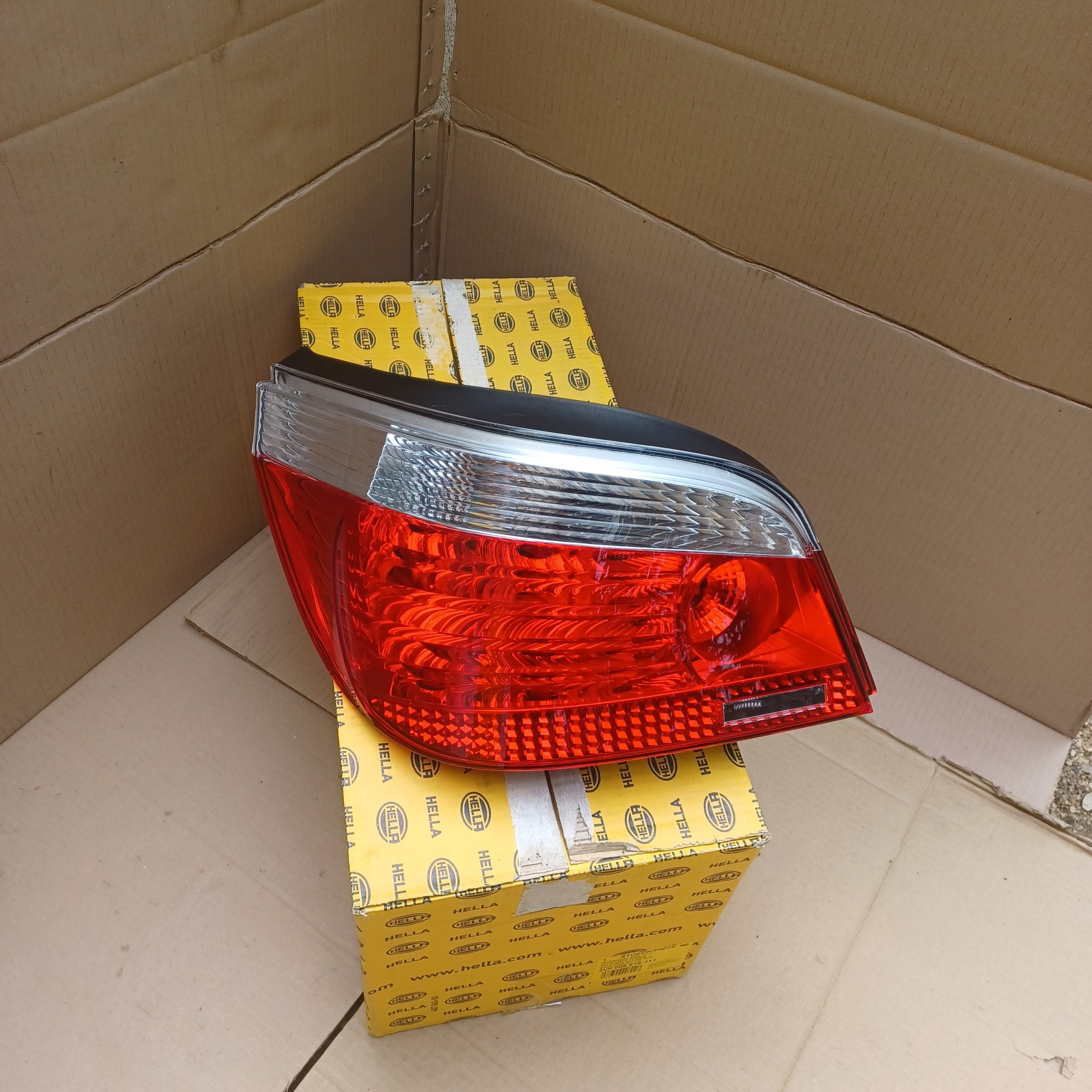 Neuf Hella Feu Gauche BMW E60 2VP 008 679-111 Arrivages Auto Pieces