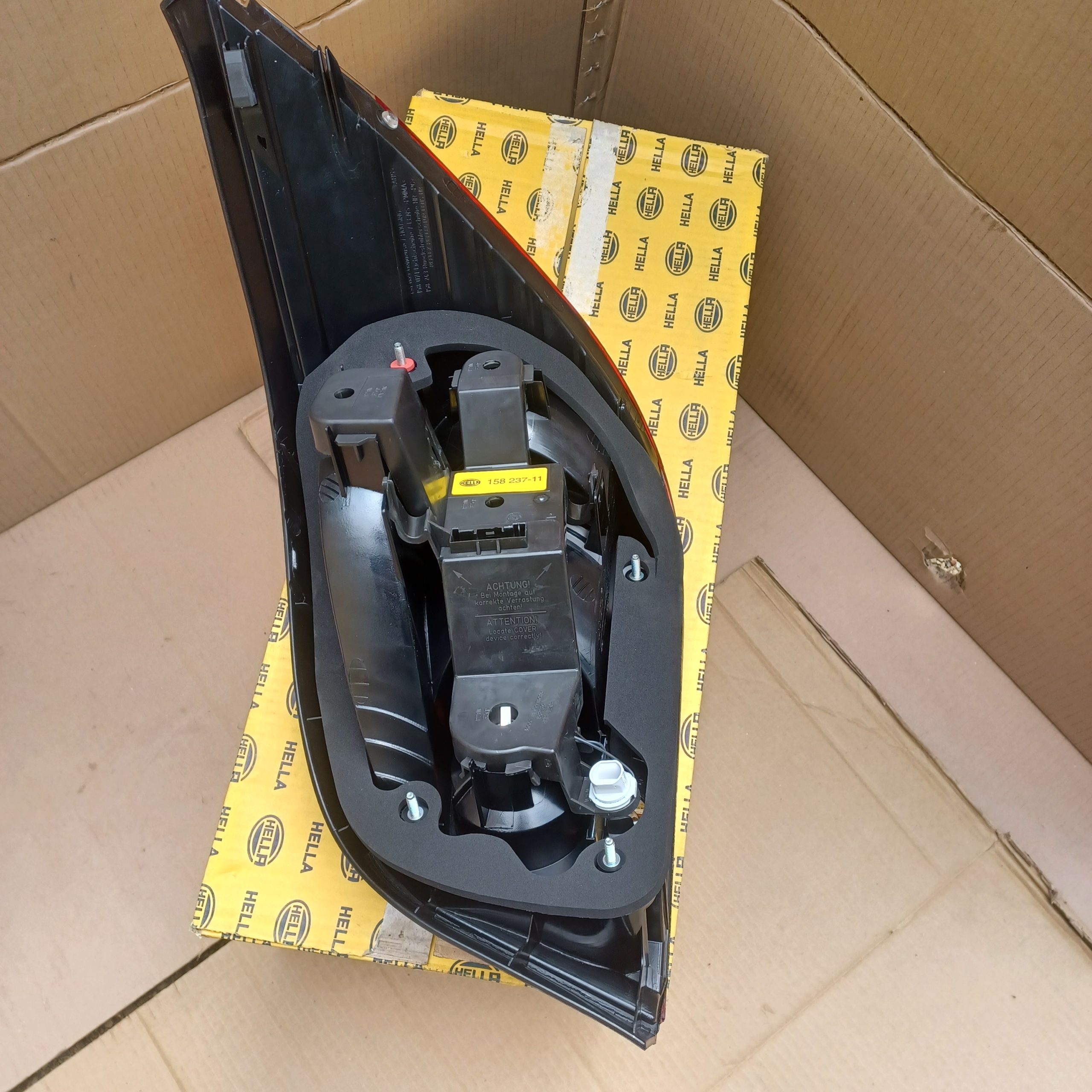 Neuf Hella Feu Gauche BMW E60 2VP 008 679-111 Arrivages Auto Pieces