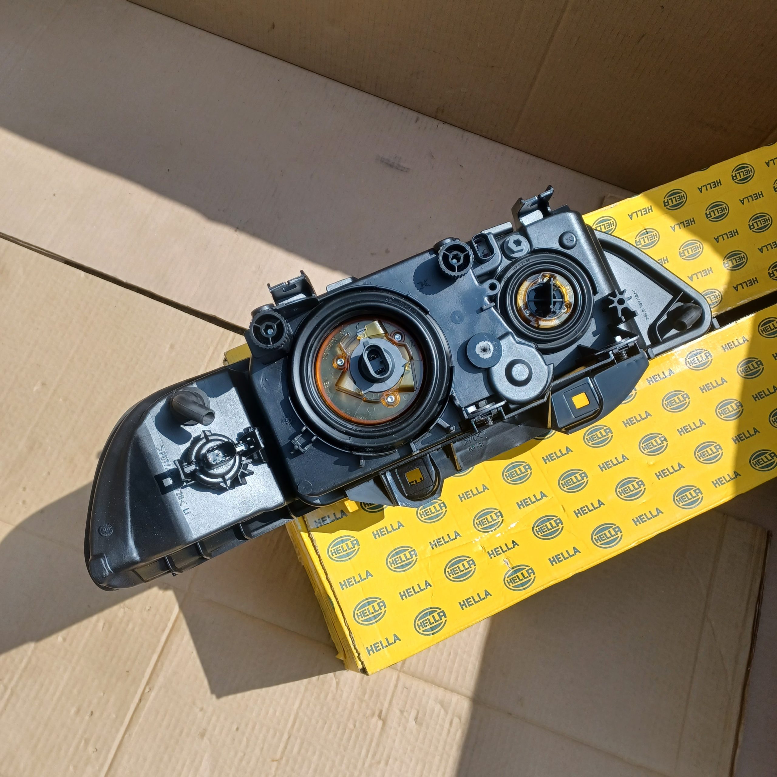 Neuf Hella Phare gauche H7 BMW E39 Phase 1 Arrivages Auto Pieces