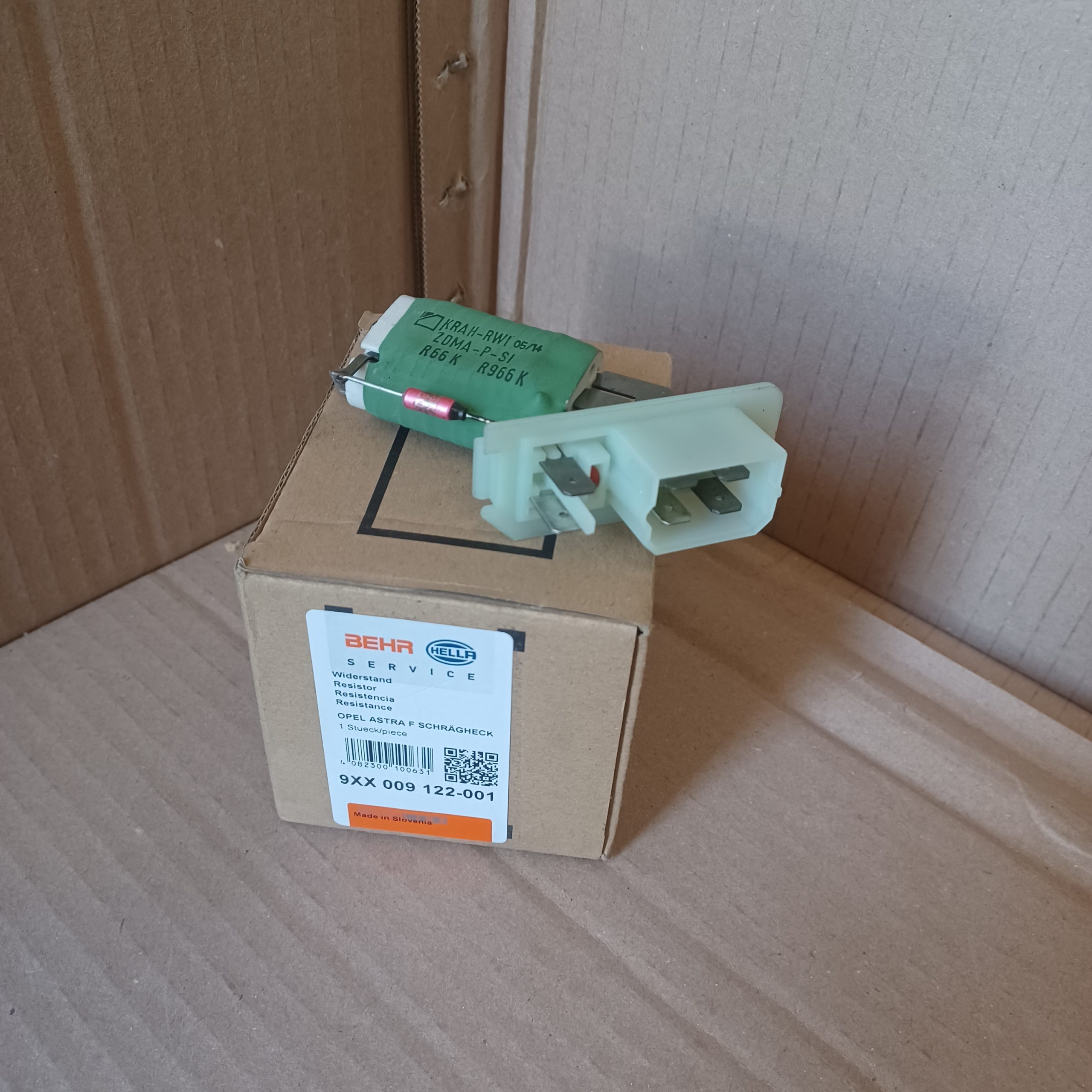 Hella Résistance ventilation Opel Astra F Sans CLIM Arrivages Auto Pieces