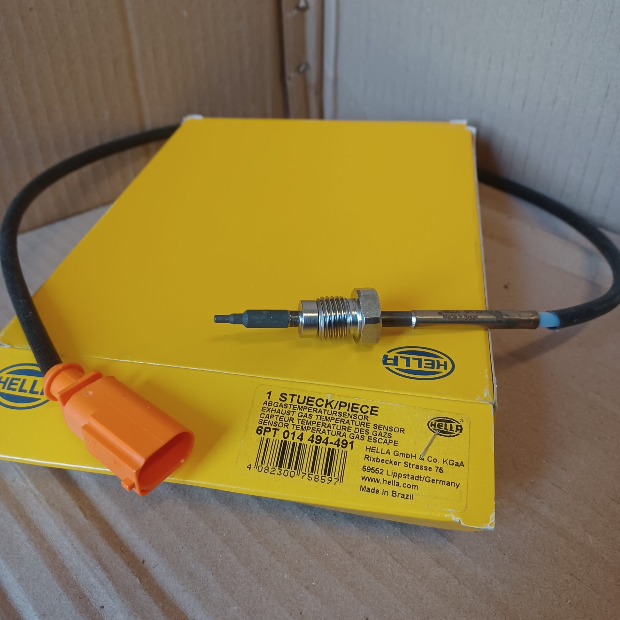 Hella Capteur temperature échappement Audi A3 8V 1.6 TDI VW Golf VII 1.6 TDI Arrivages Auto Pieces