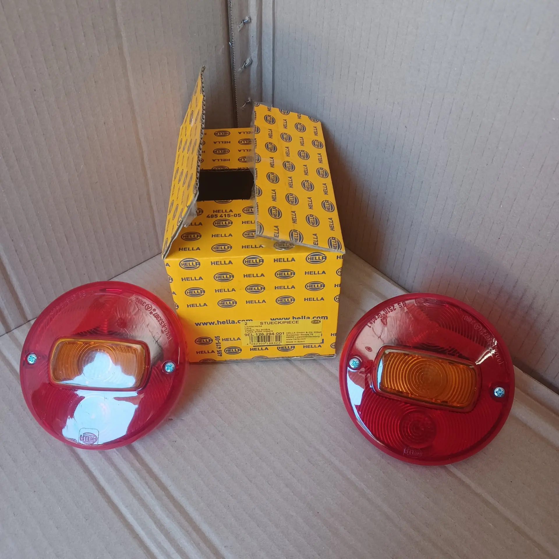 Projecteur phare longue portée Gauche ou droit Volvo FH 16 FM 7 Arrivages Auto Pieces