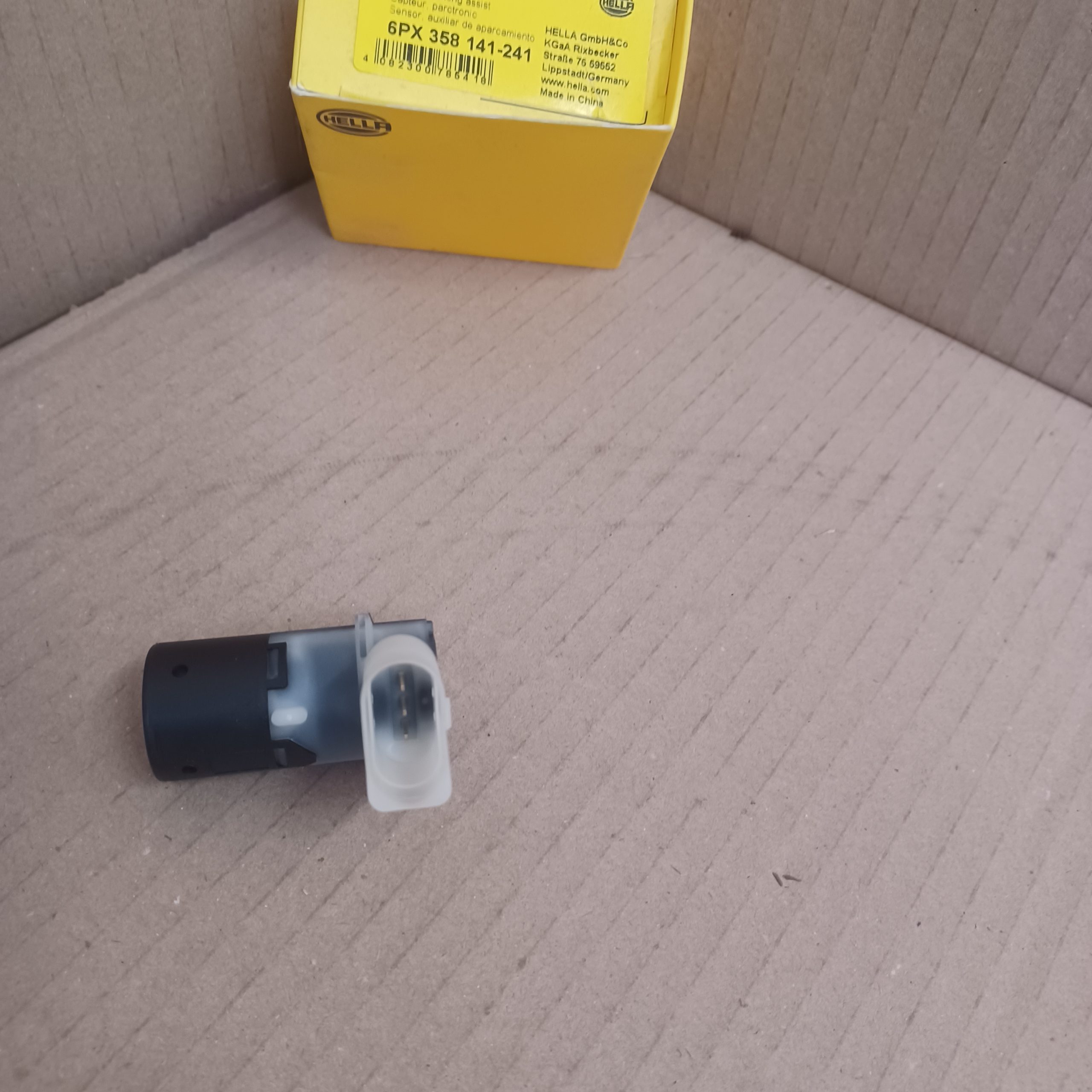 Radar recul Audi A4 B5 A8 D2 A6 C5 A2 8Z VW Passat B5 Arrivages Auto Pieces
