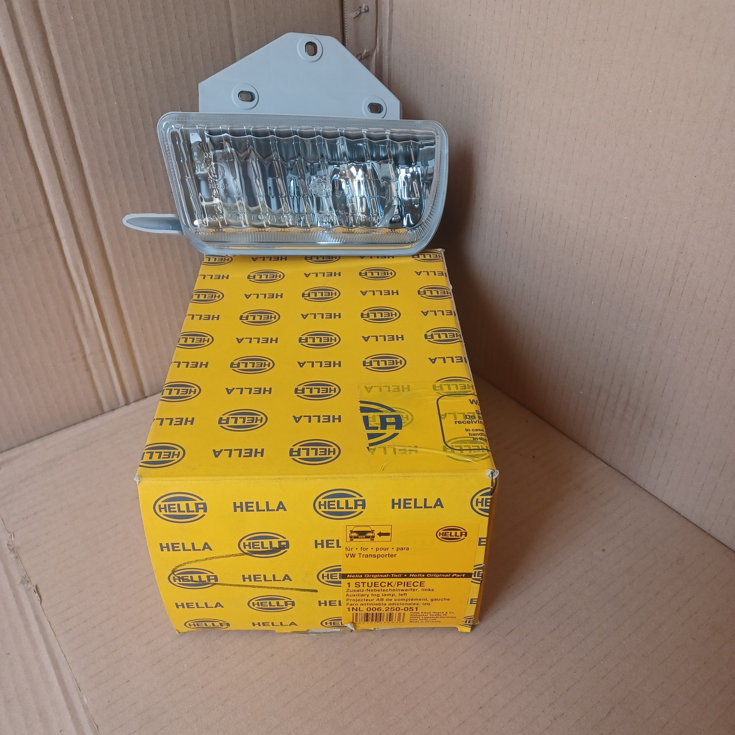 Phare avant droit VW T4 Nez Court Léger voile à l&rsquo;intérieur Arrivages Auto Pieces