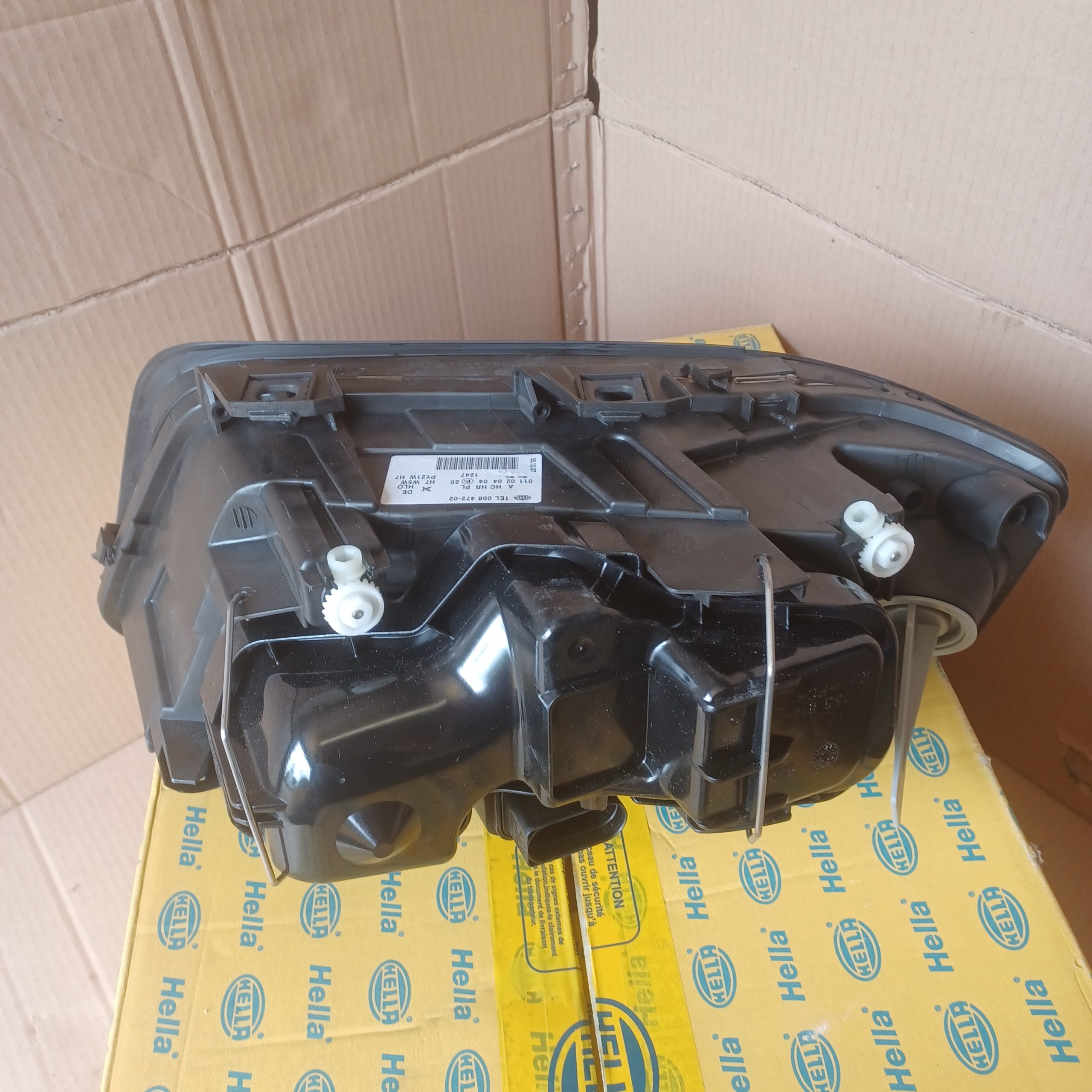 Phare avant droit Audi A6 C5 halogène Break Berline 4B0941004BJ Arrivages Auto Pieces