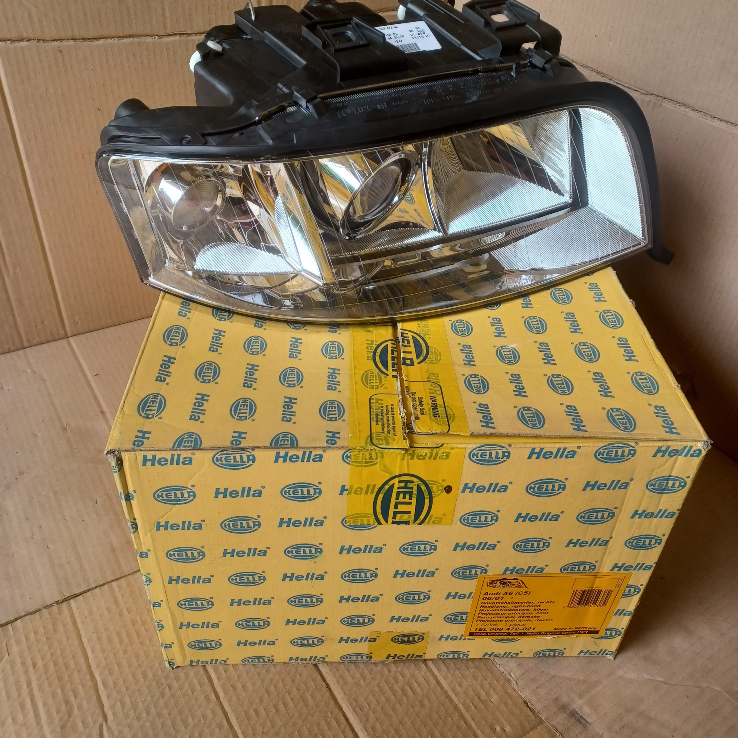 Phare avant droit Audi A6 C5 halogène Break Berline 4B0941004BJ Arrivages Auto Pieces
