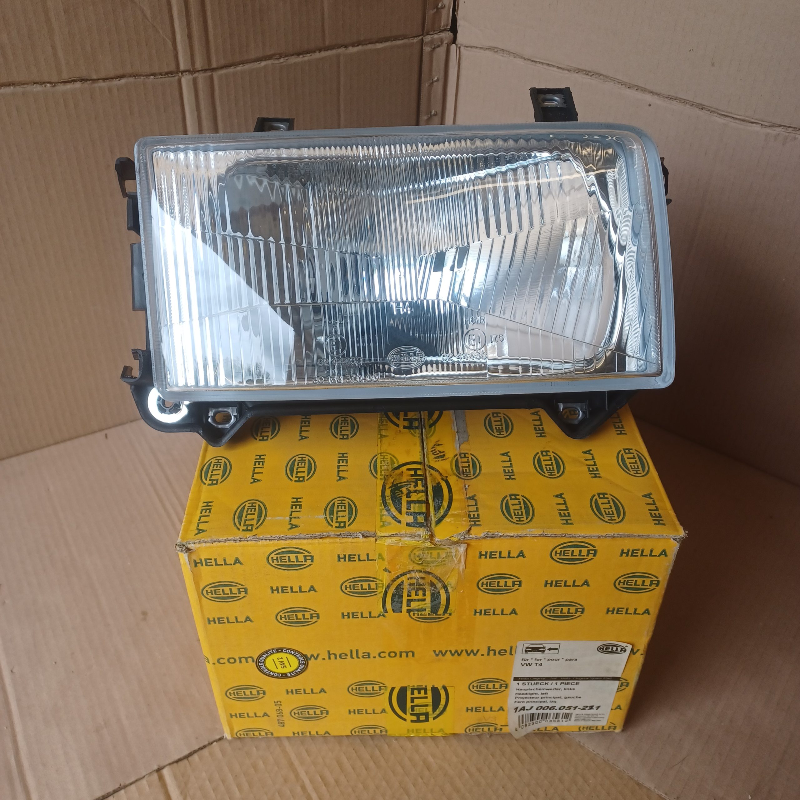 Phare avant droit VW T4 Nez Court Léger voile à l&rsquo;intérieur Arrivages Auto Pieces