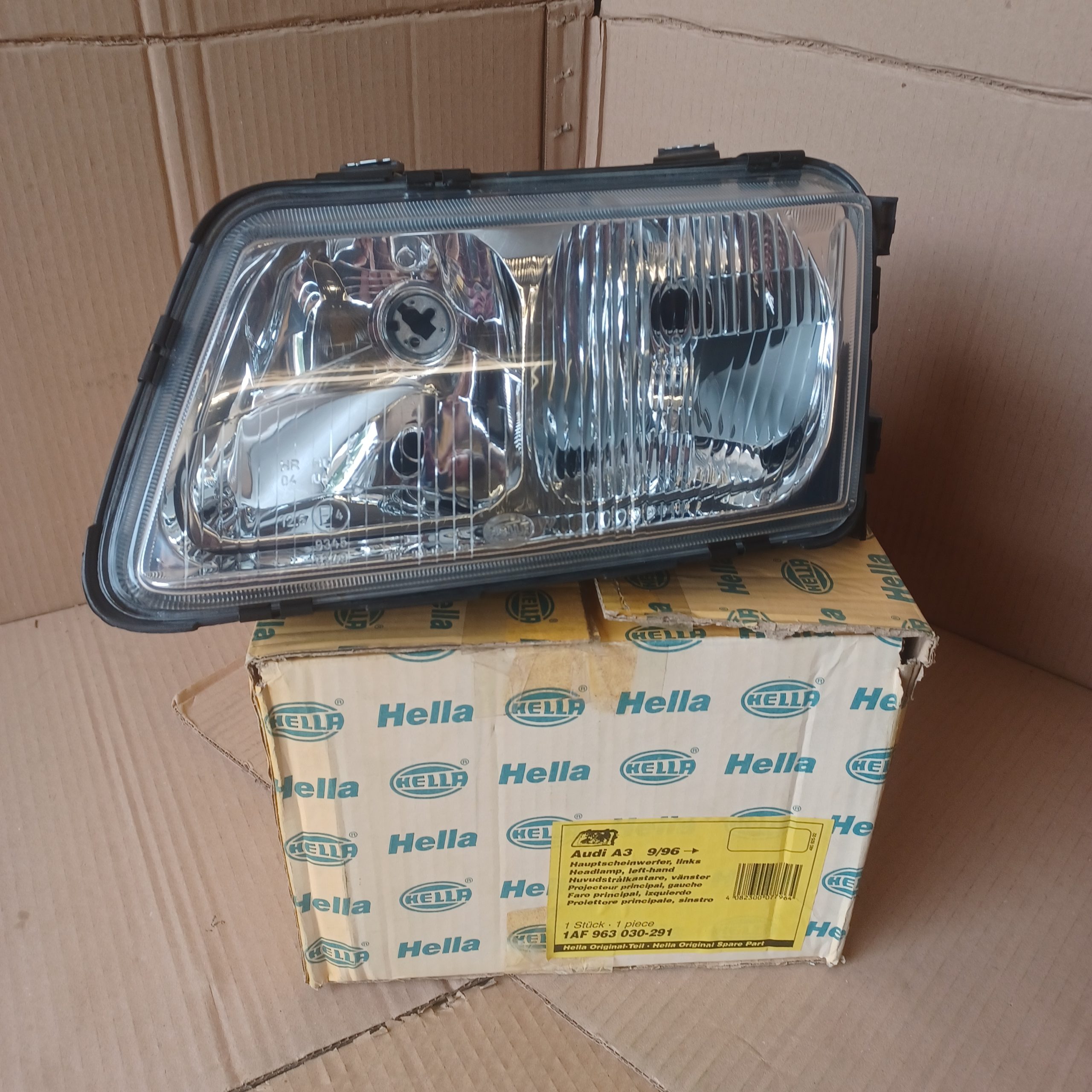 Phare avant gauche Audi A3 8L Halogène Arrivages Auto Pieces