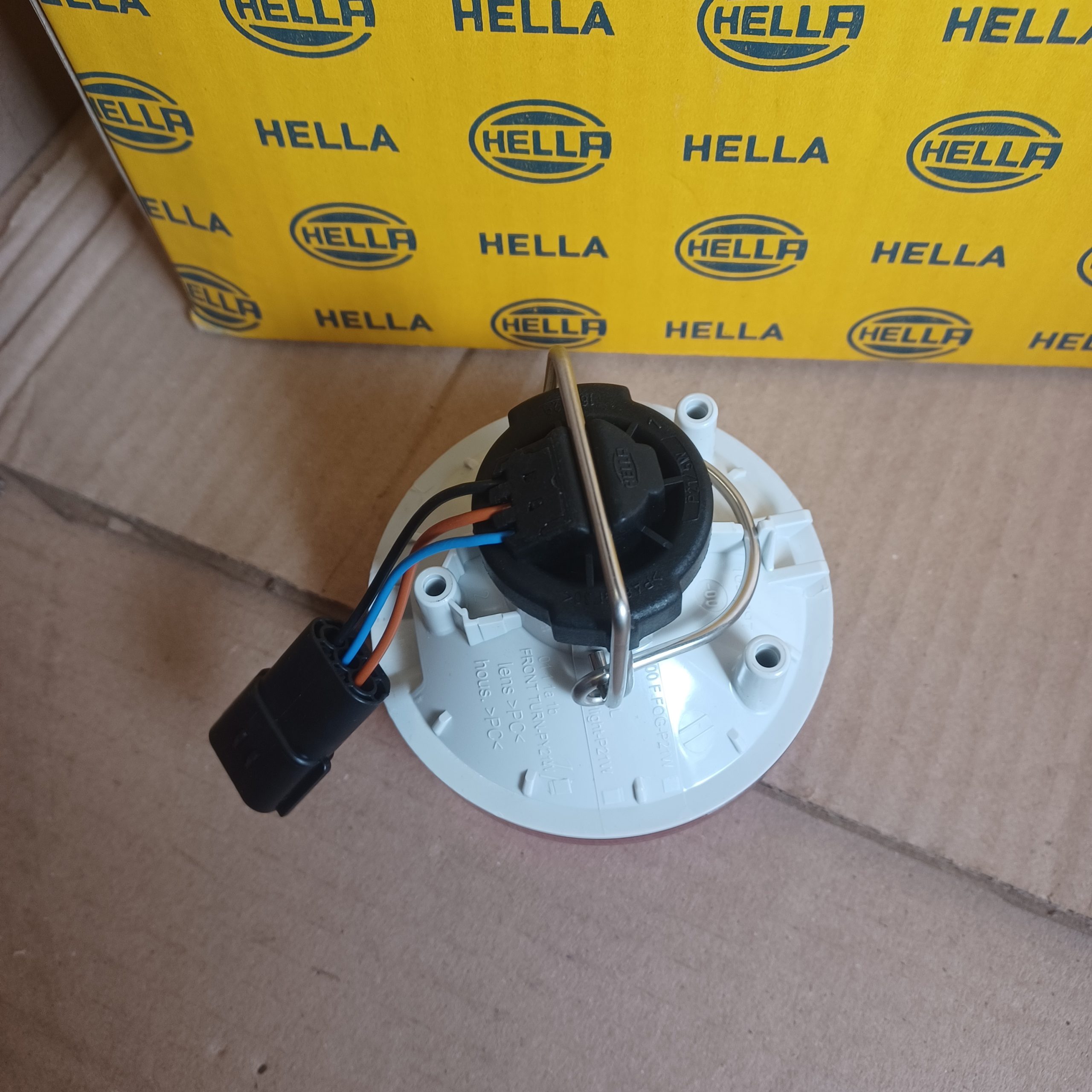 Feu position / stop 24v poids lourd DAF Ziegler VDL diamètre 90mm Arrivages Auto Pieces