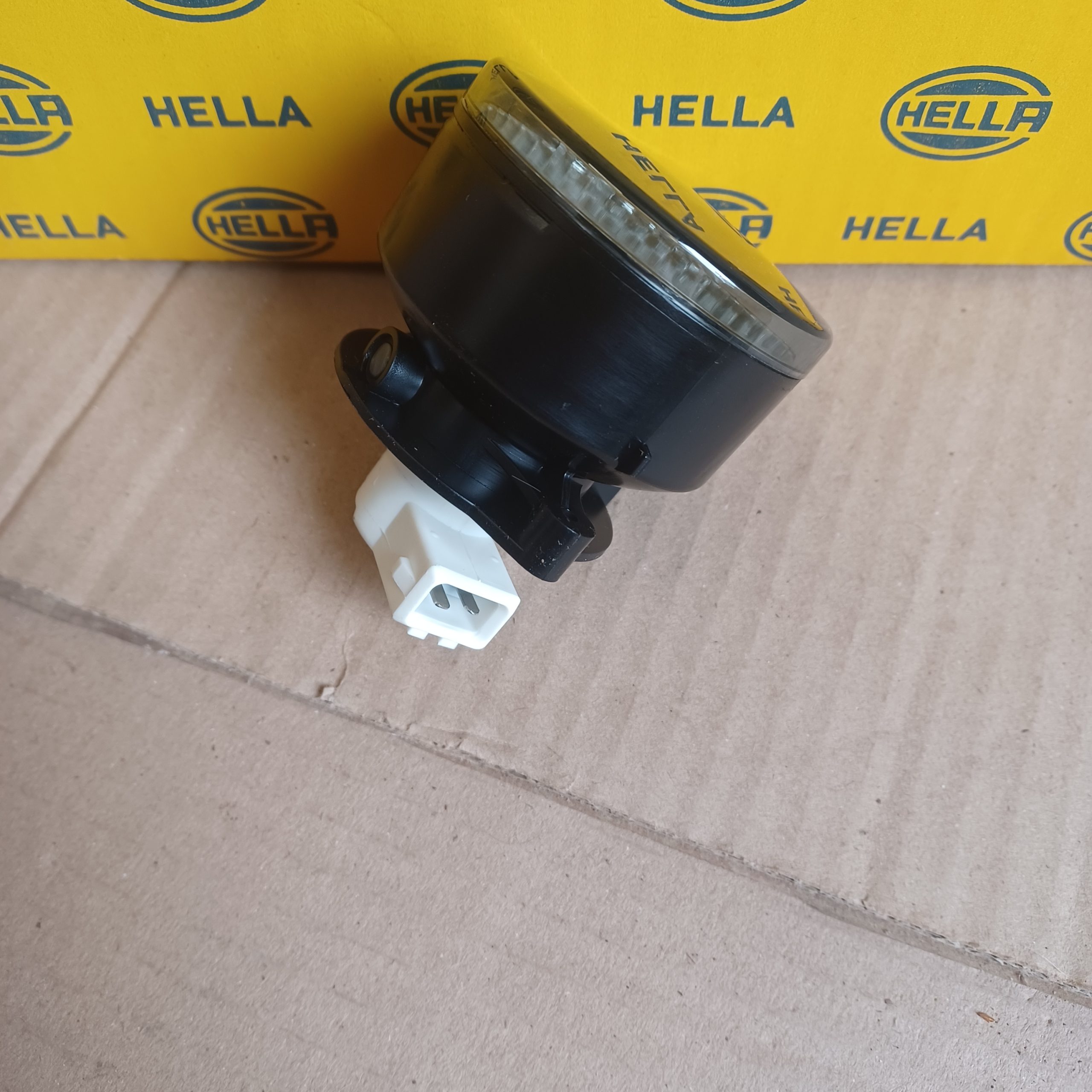 Feu clignotant avant 24V poids lourd diamètre 66mm Mercedes Arrivages Auto Pieces