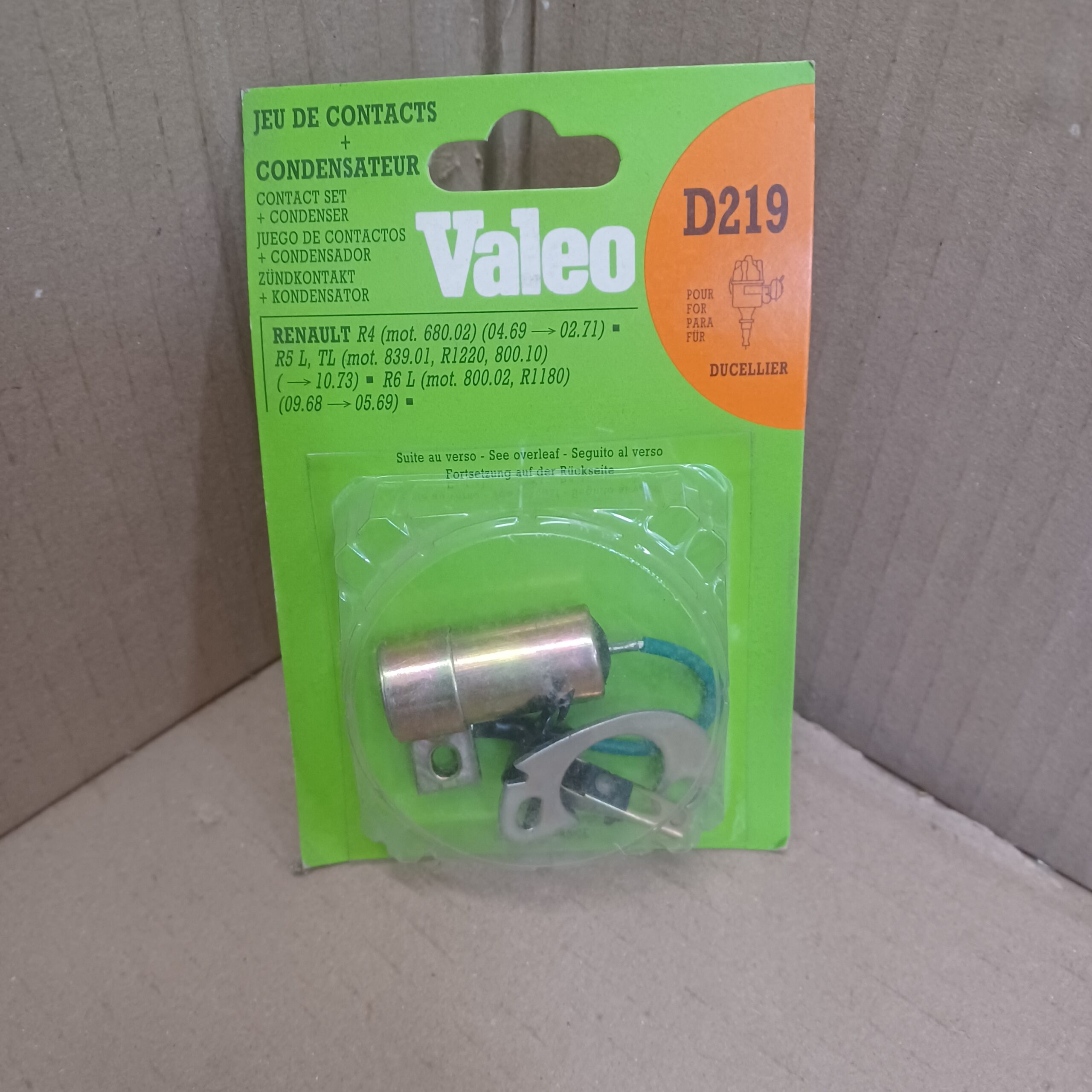Tête d&rsquo;allumeur + doigt Renault R9 R11 1.4 R18 1.6 T R19 1.2 1.4 Super 5 1.4 T Ducellier Arrivages Auto Pieces