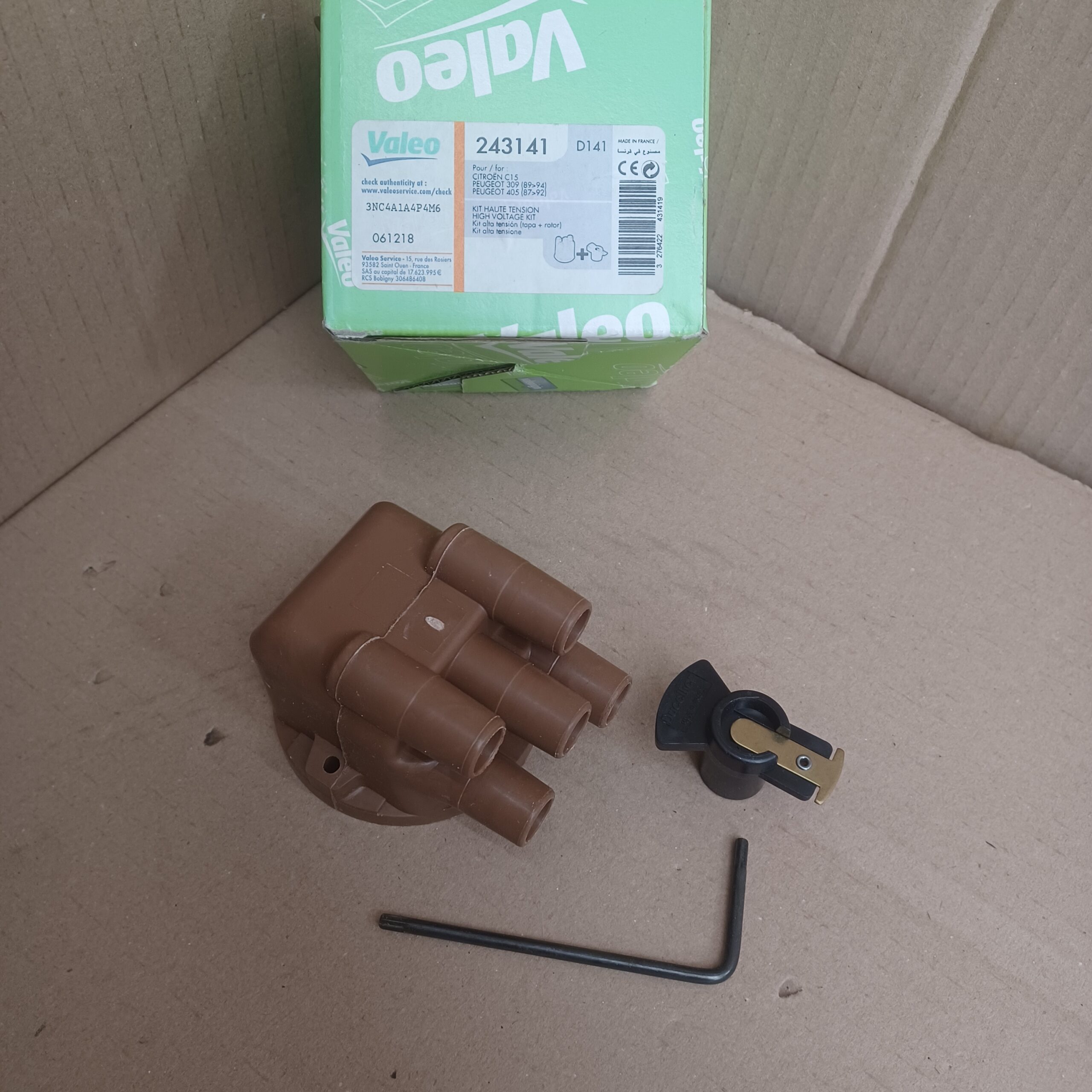 Tête d&rsquo;allumeur + doigt Citroen AX C15 ZX 1.0 1.1 Peugeot 106 I 205 1.0 1.1 Magneti Arrivages Auto Pieces