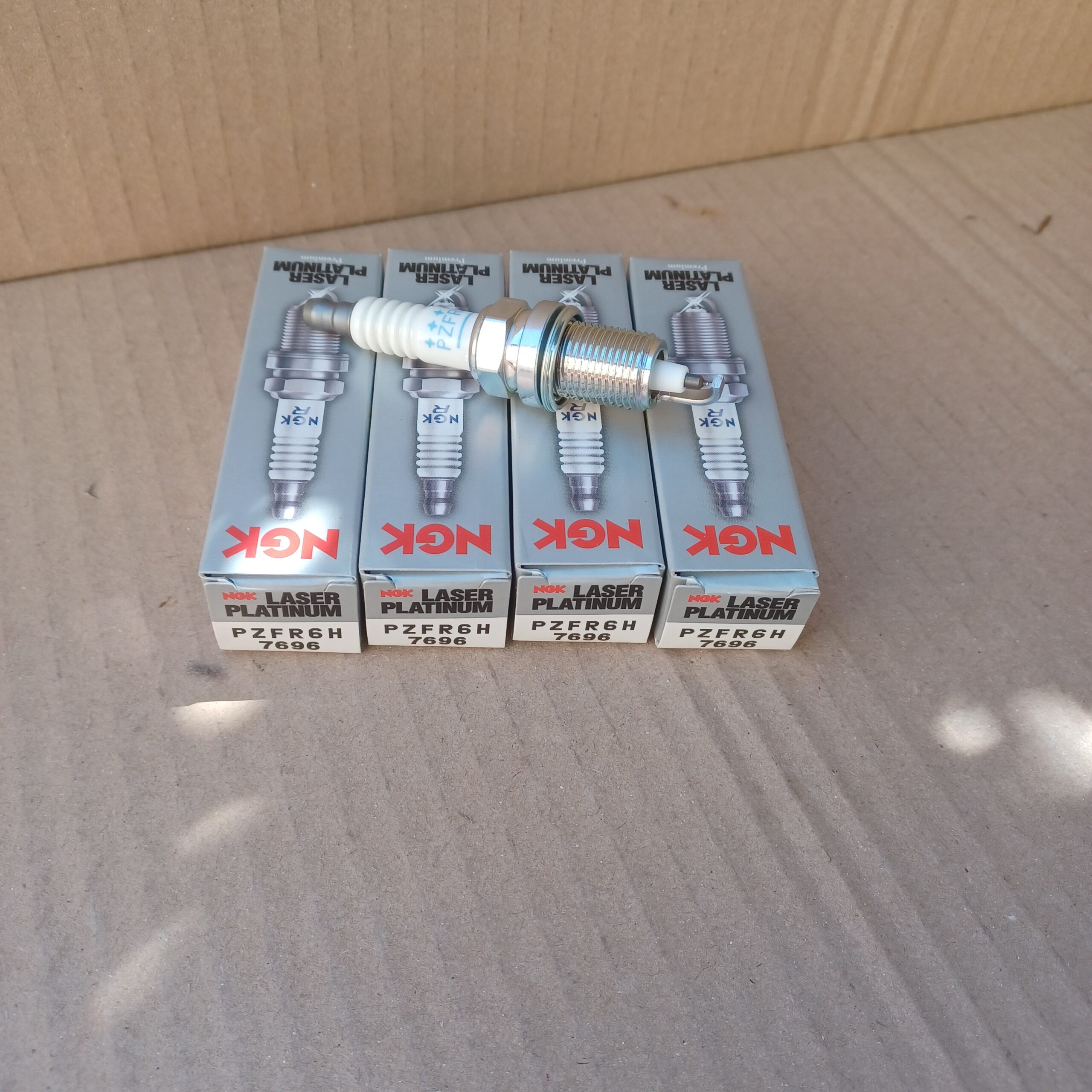 4 bougies d&rsquo;allumage Mazda 626 V 1.8 2.0 Arrivages Auto Pieces