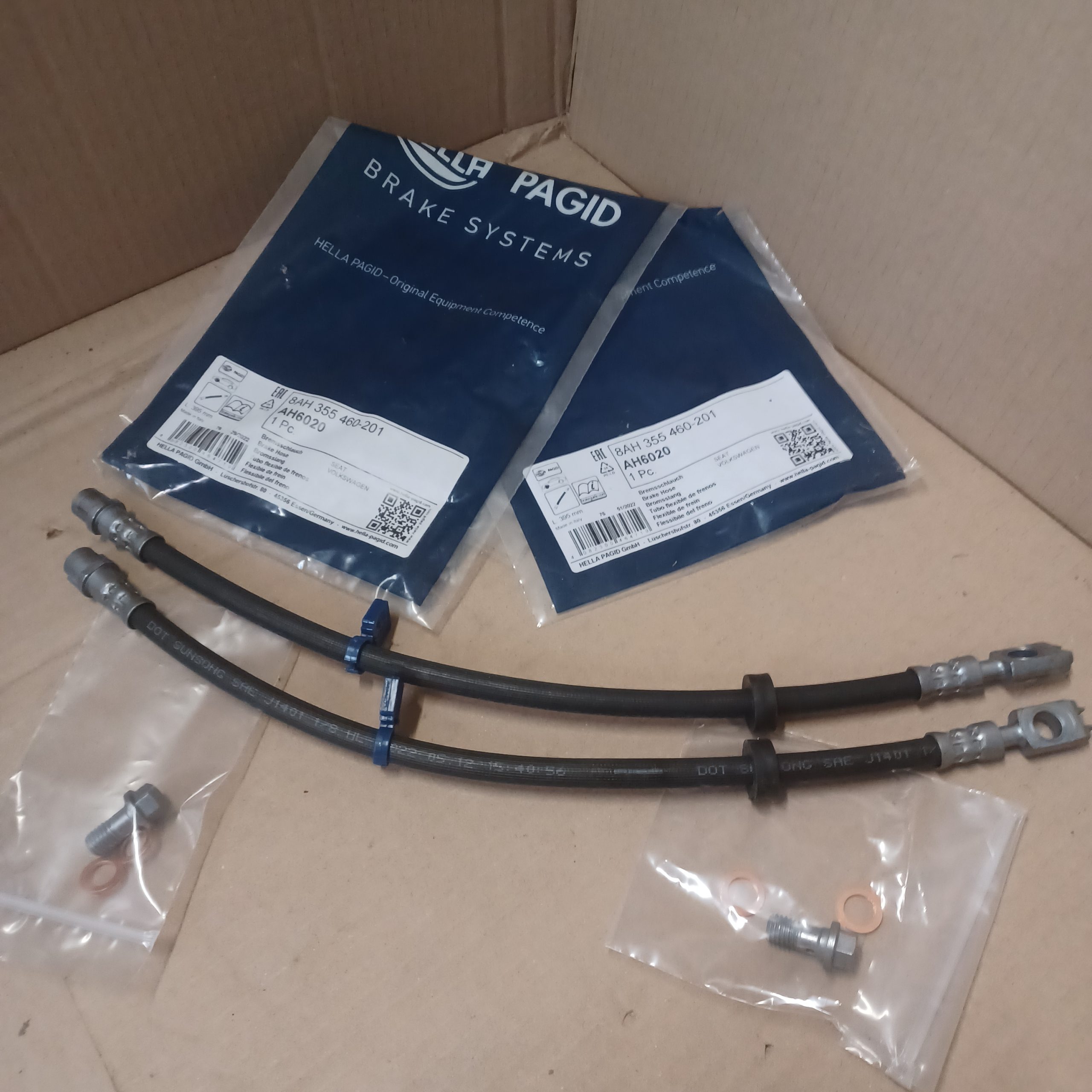 Lot de 2 flexibles de frein avant VW Passat B3/B4 Polo III 6N Arrivages Auto Pieces