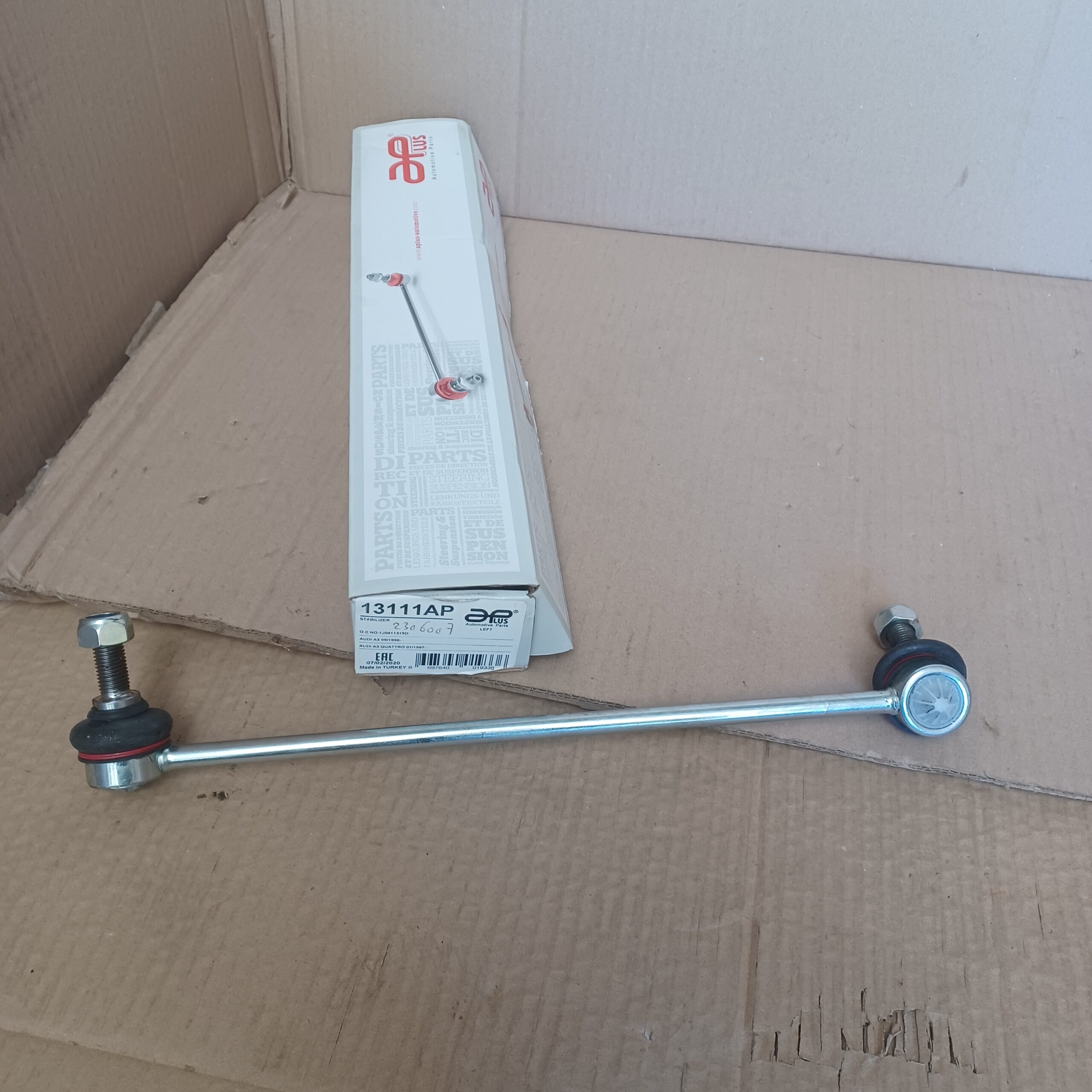biellette de barre stabilisatrice avant droit VW Golf IV Bora I New Beetle Audi A3 8L TT 8N Arrivages Auto Pieces