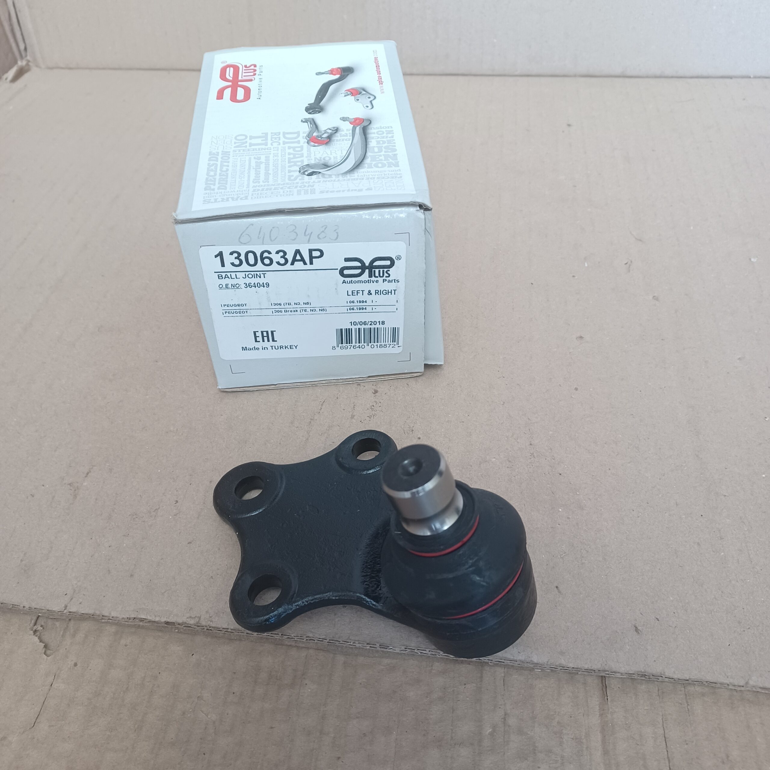 Rotule de suspension inférieure avant G ou D Peugeot 306 Arrivages Auto Pieces