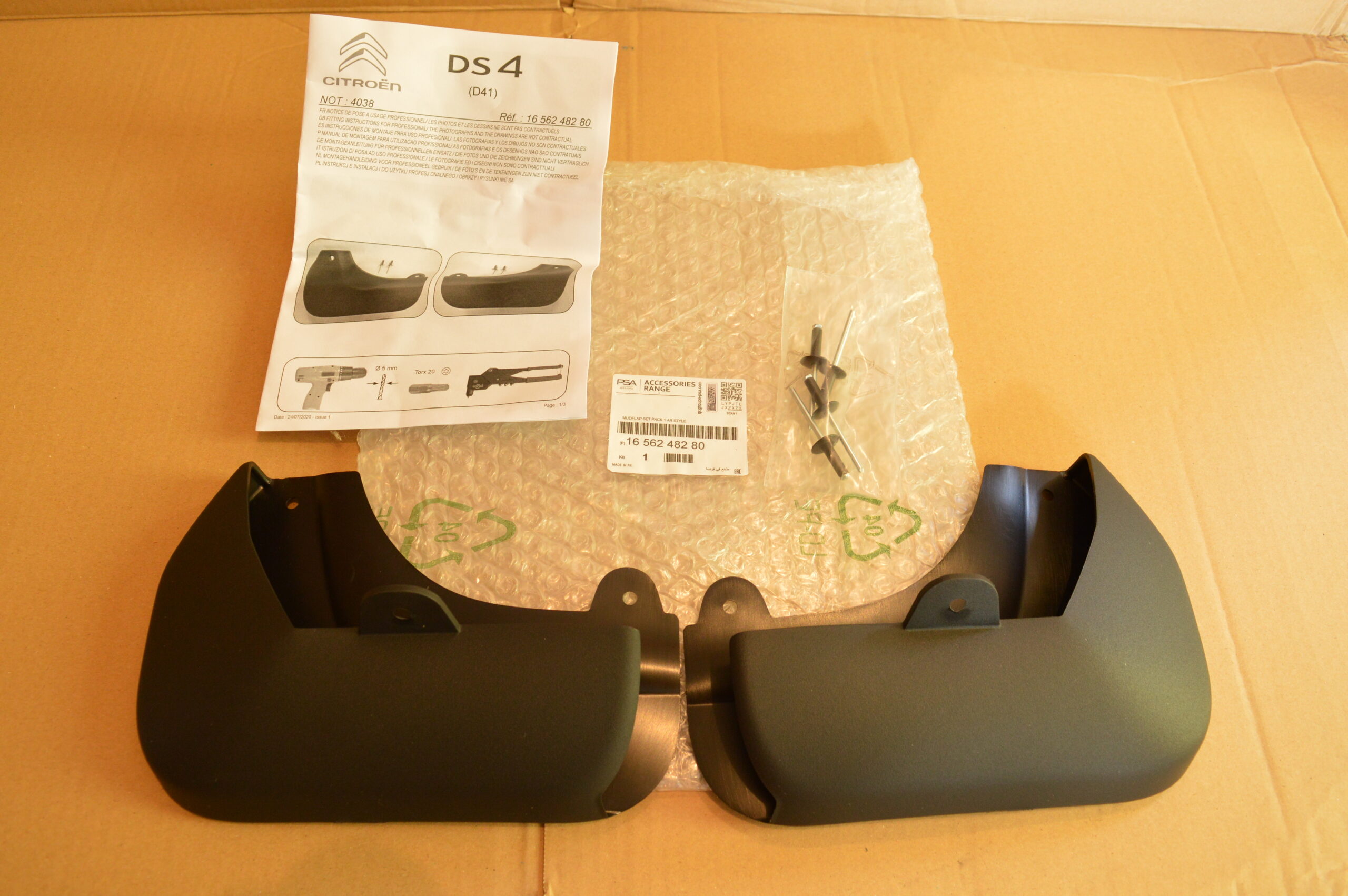 Jeu de 2 bavettes ARRIERE DS4 II D41 2021-… 1656248280 OEM Arrivages Auto Pieces