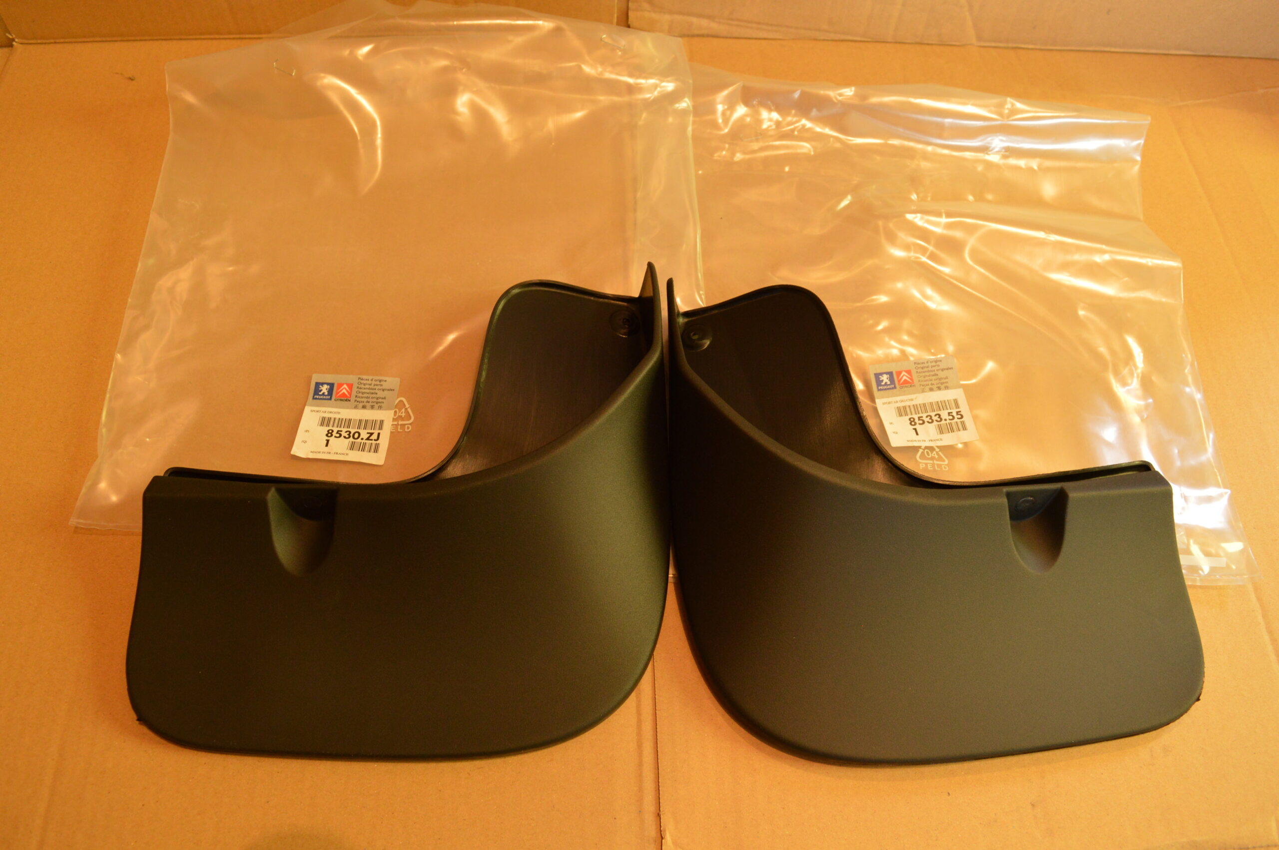 Jeu de 2 bavettes Arrière Peugeot 308 I 5 portes 2008-2013 Arrivages Auto Pieces