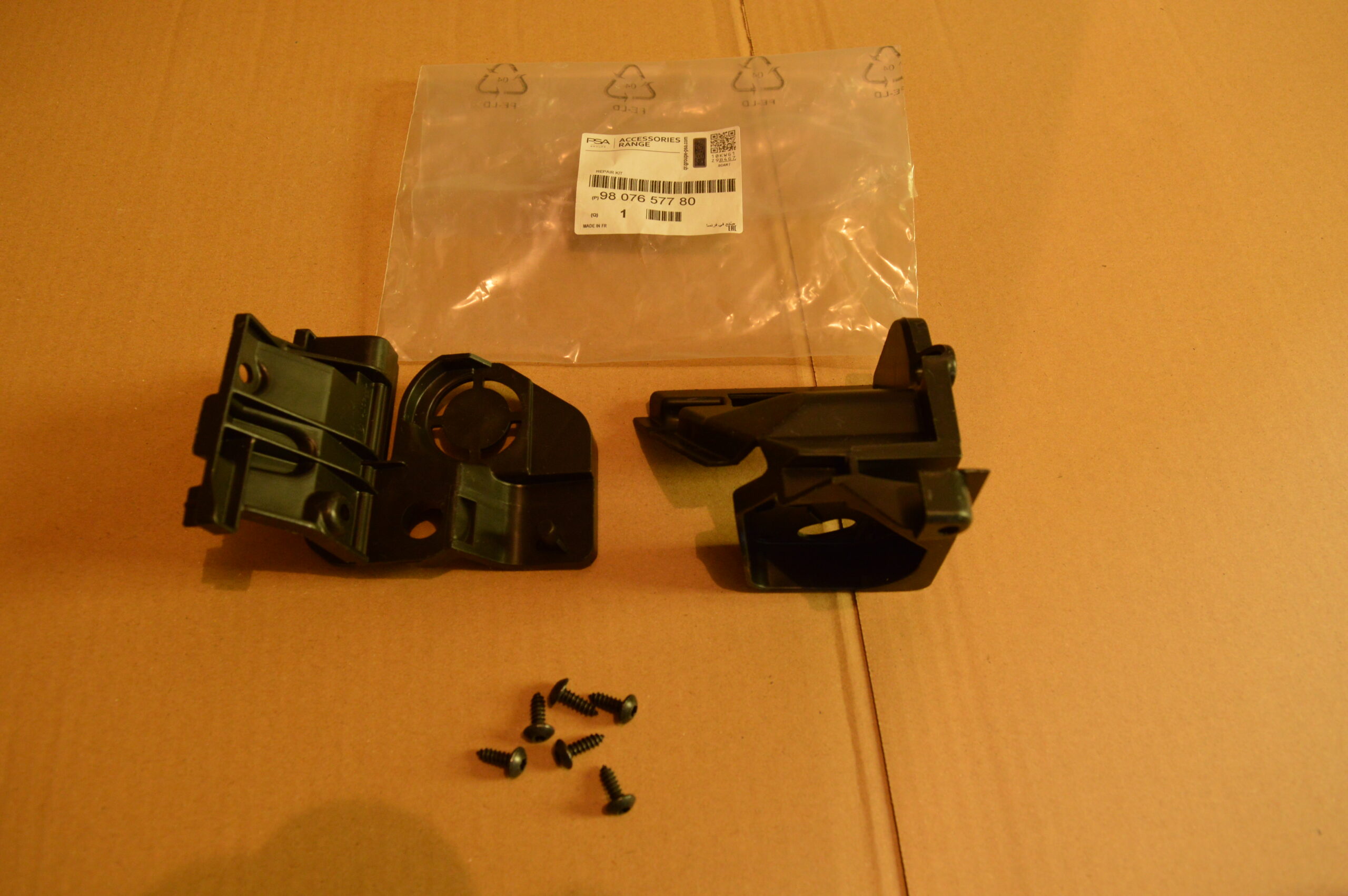 Kit réparation phare avant droit Peugeot 308 II 2013-2017 9807657780 OEM Arrivages Auto Pieces