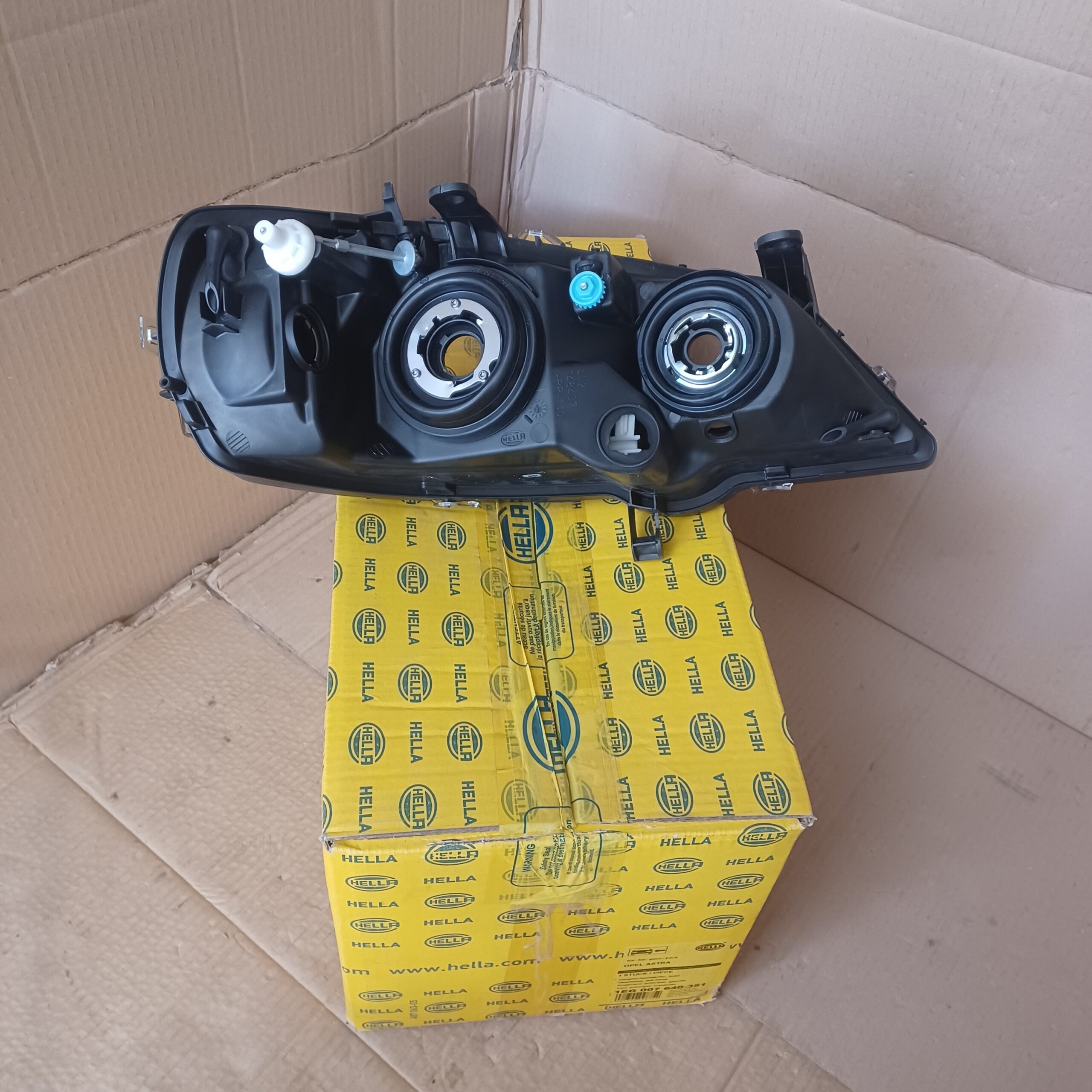 Phare gauche (fond noir) Opel Astra G 1998-2004 Arrivages Auto Pieces