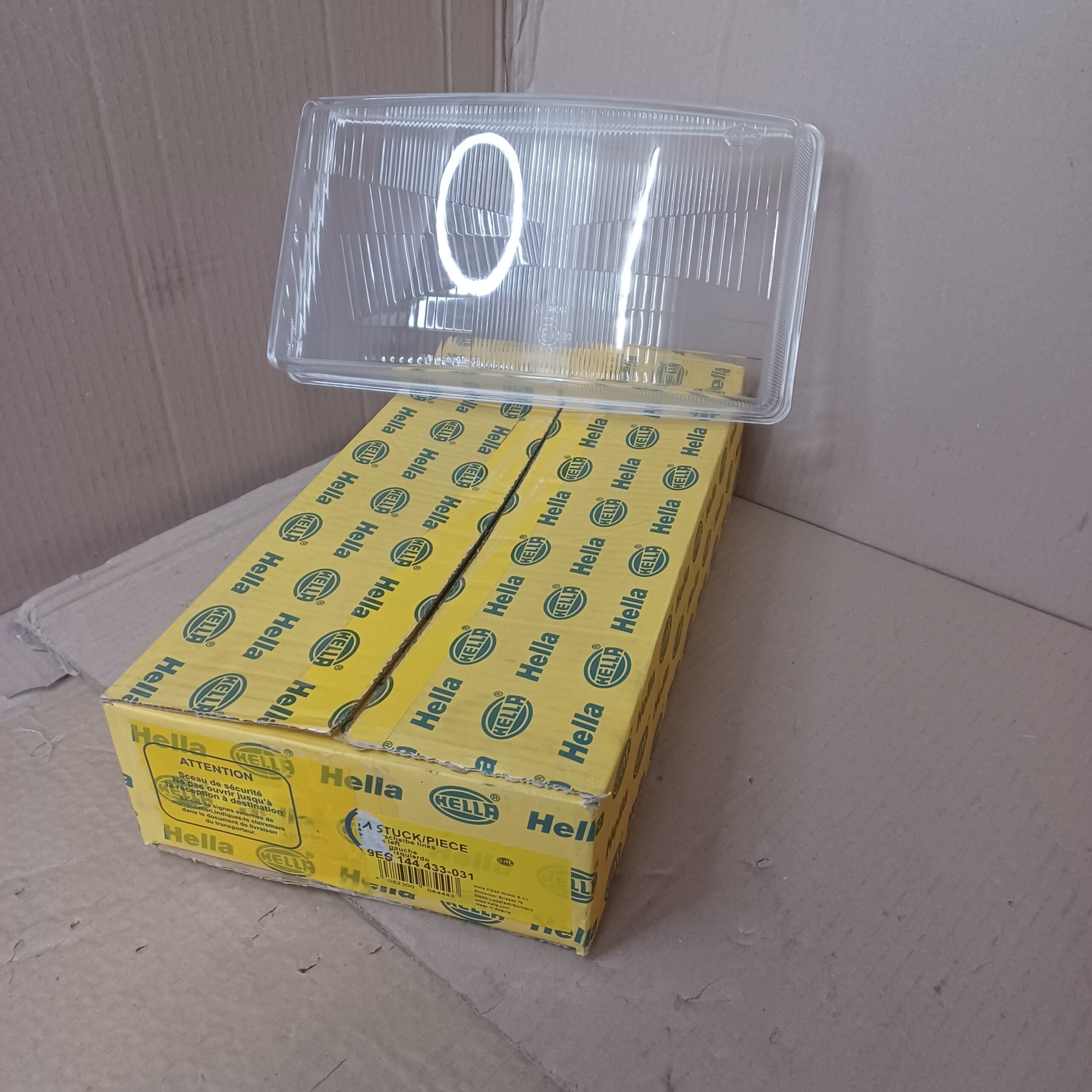 Verre phare avant droit DAF 65 75 85 Arrivages Auto Pieces