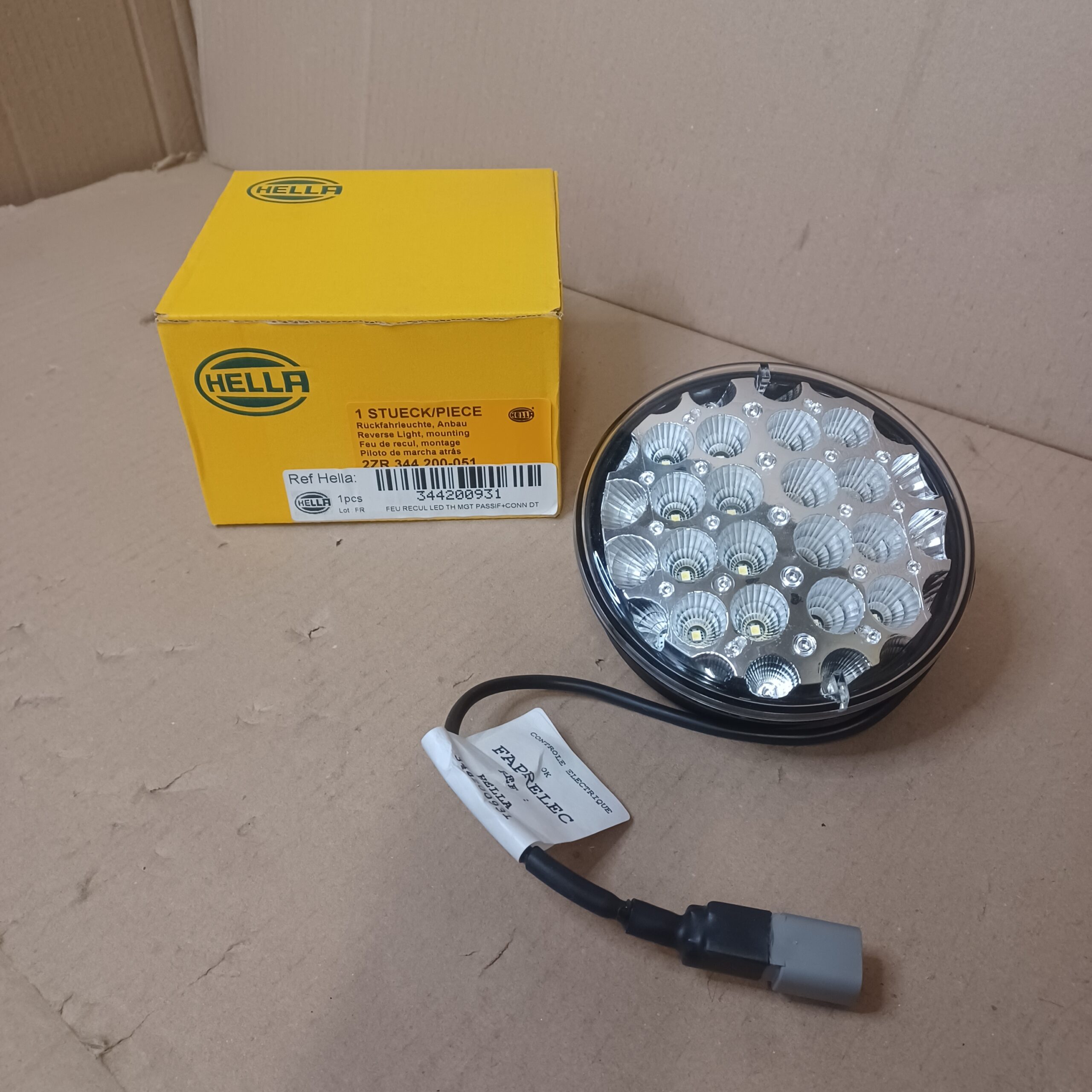 Feu arrière LED Clignotant / Position / Stop 12v 24v Diam 122mm universel Arrivages Auto Pieces