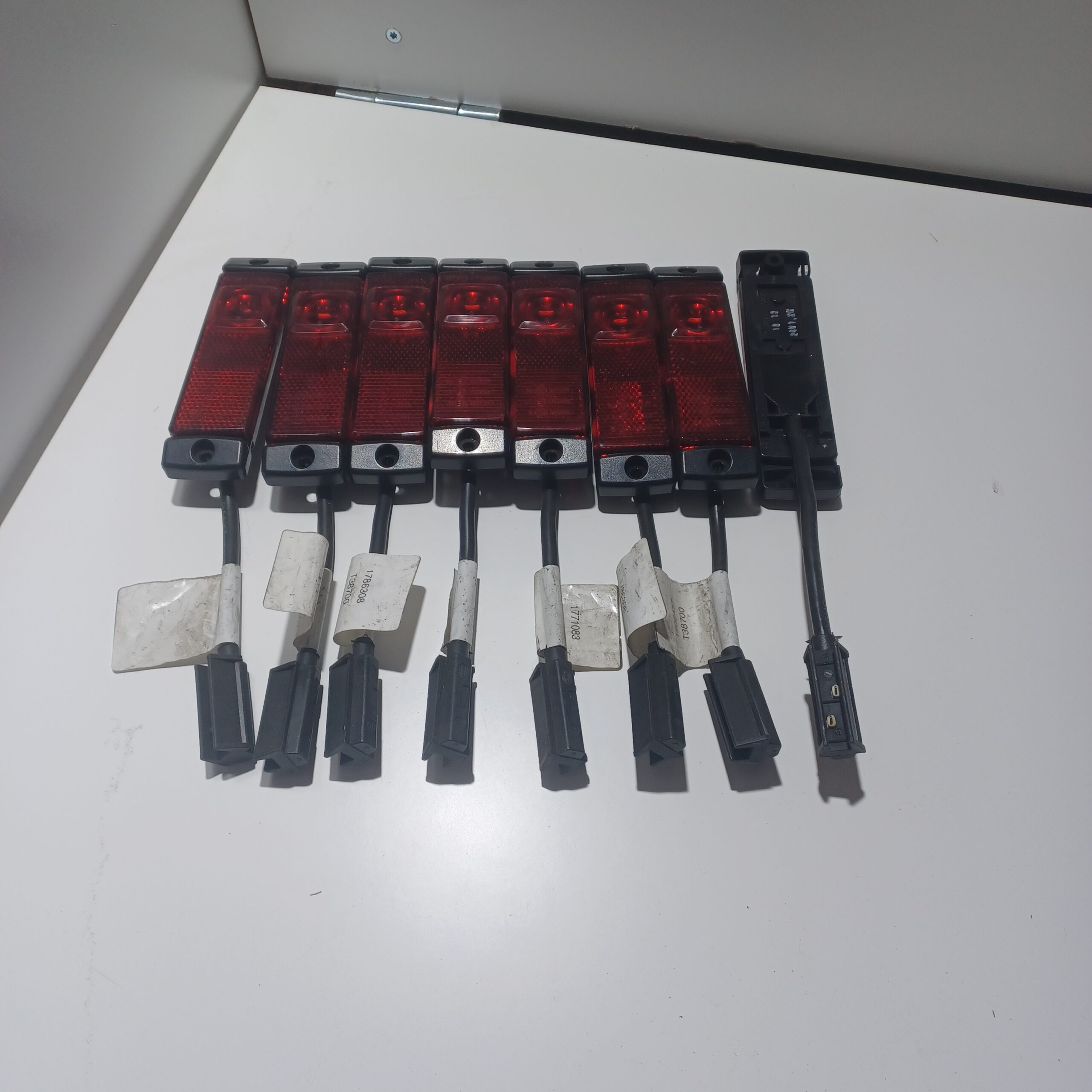 Lumière intérieur Led 24v Blanche Cabine Poids lourd Arrivages Auto Pieces