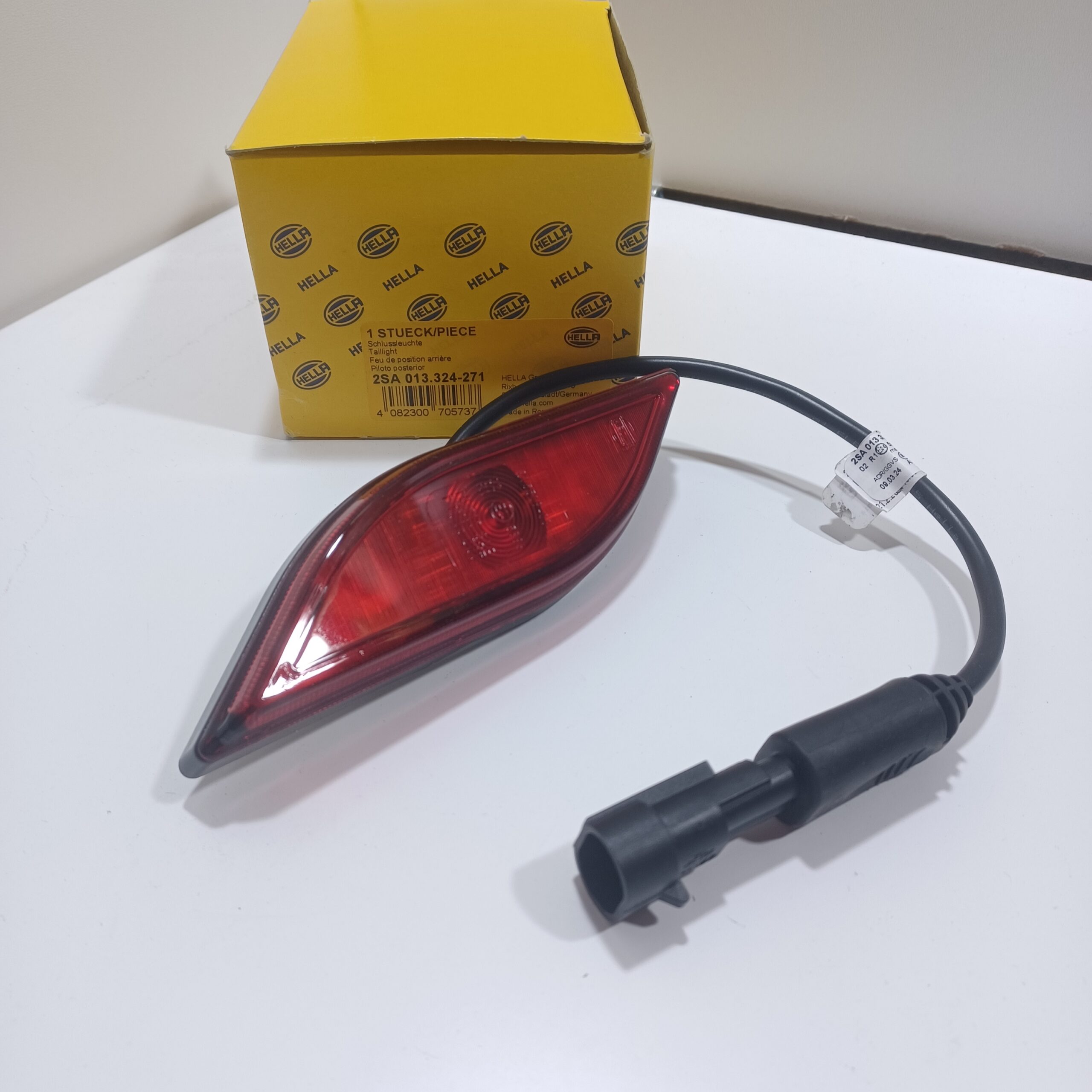 Feu de position avant blanc LED 12v 24v Utilitaire Van Agricole poids lourd Arrivages Auto Pieces