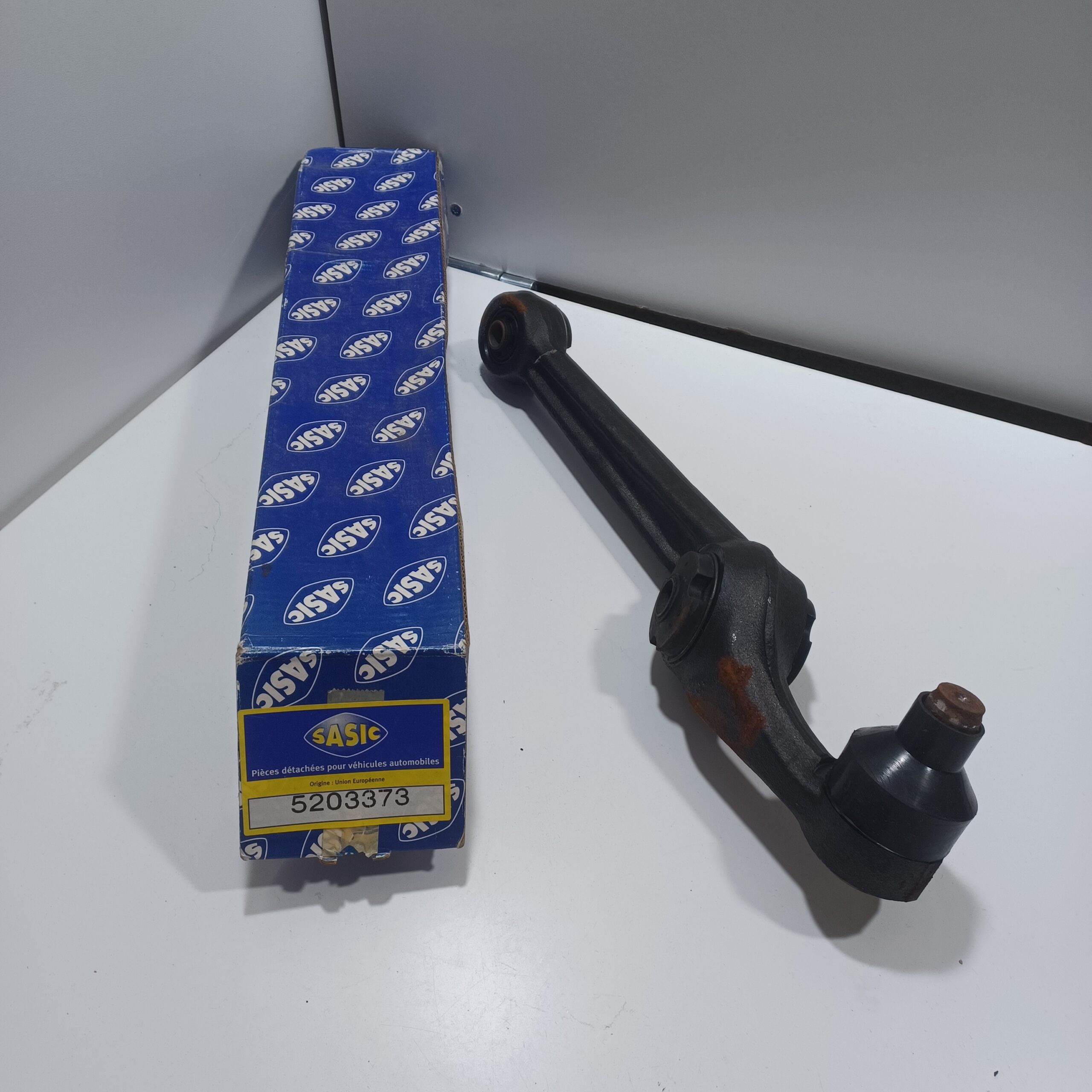 Bras de suspension avant gauche Peugeot 304 305 I II Sasic Neuf Arrivages Auto Pieces