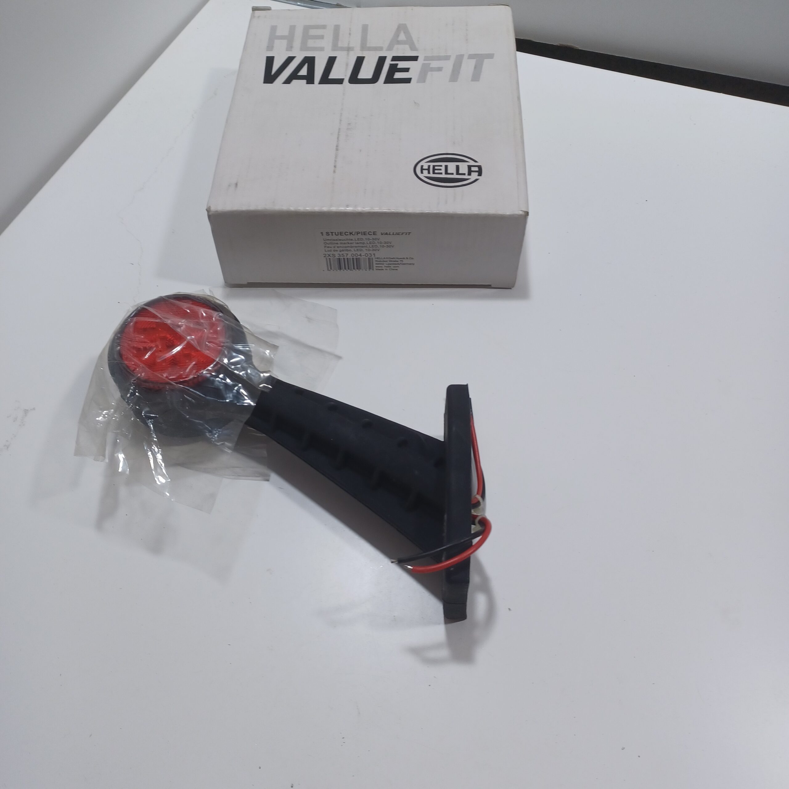 Feu de recul 12v 24v LED Universel Semi Remorque Poids lourd agricole TP Neuf Hella Arrivages Auto Pieces