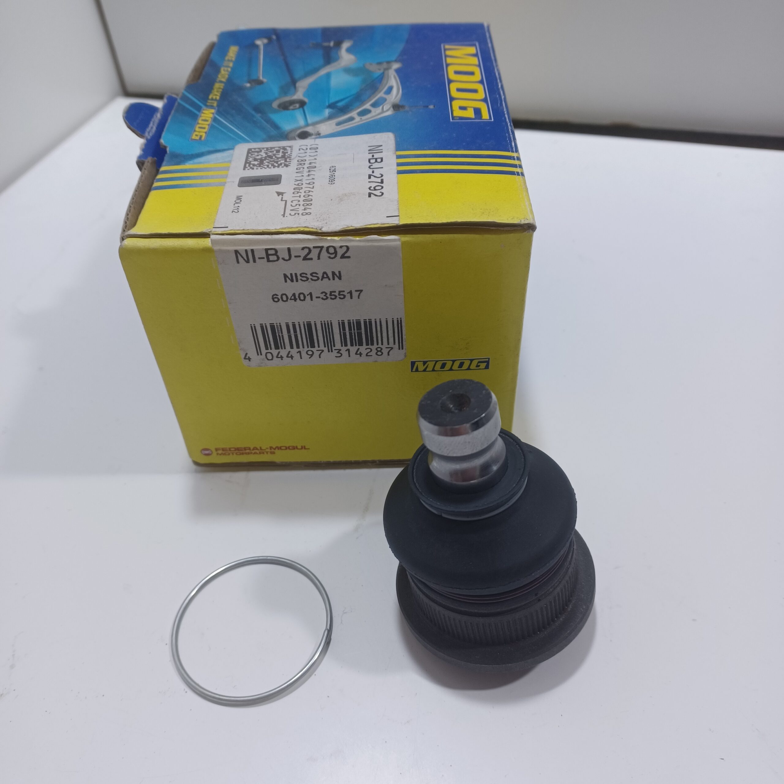 Rotule de suspension avant inférieure Nissan Micra III Note Neuf Moog Arrivages Auto Pieces