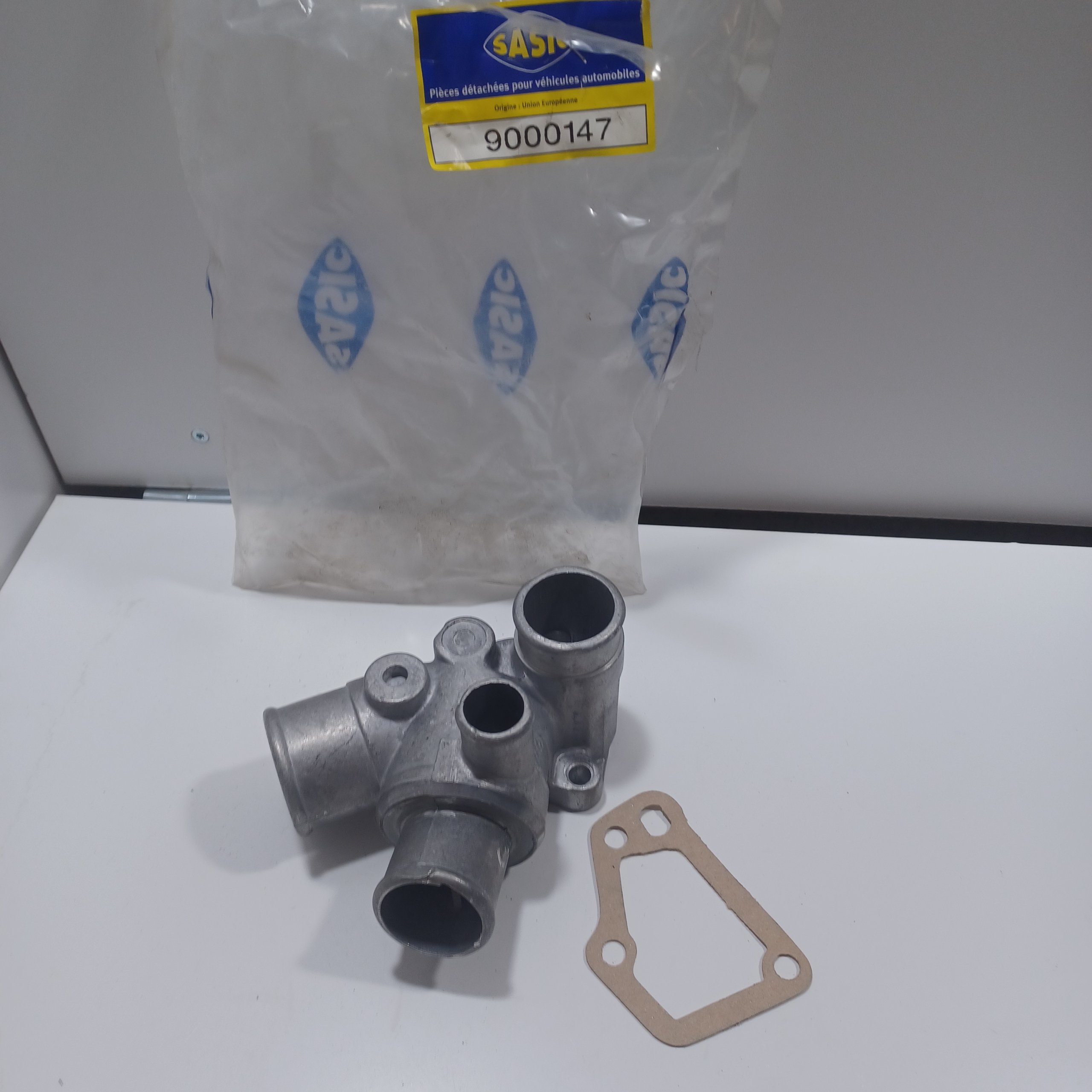 Thermostat Peugeot 405 I MI16 Citroen BX 1.9 GTI 16v Lancia Delta I 1.6 HF Turbo Arrivages Auto Pieces
