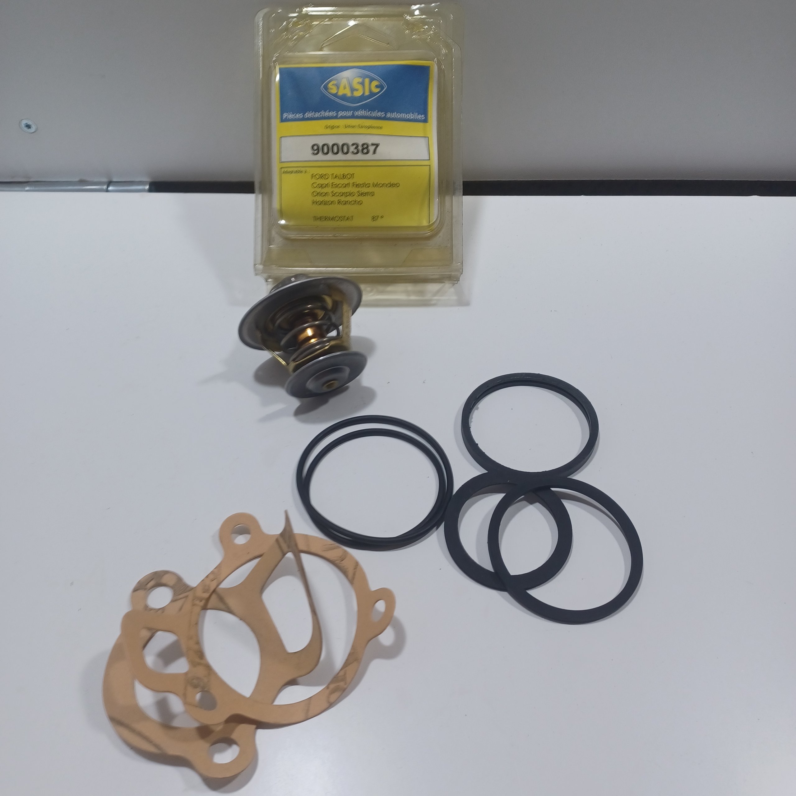 Thermostat VW Golf II 1.0 1.3 Passat B2 1.3 Ford Escort III 1.1 1.3 IV 1.1 Sierra II 2.0 Arrivages Auto Pieces