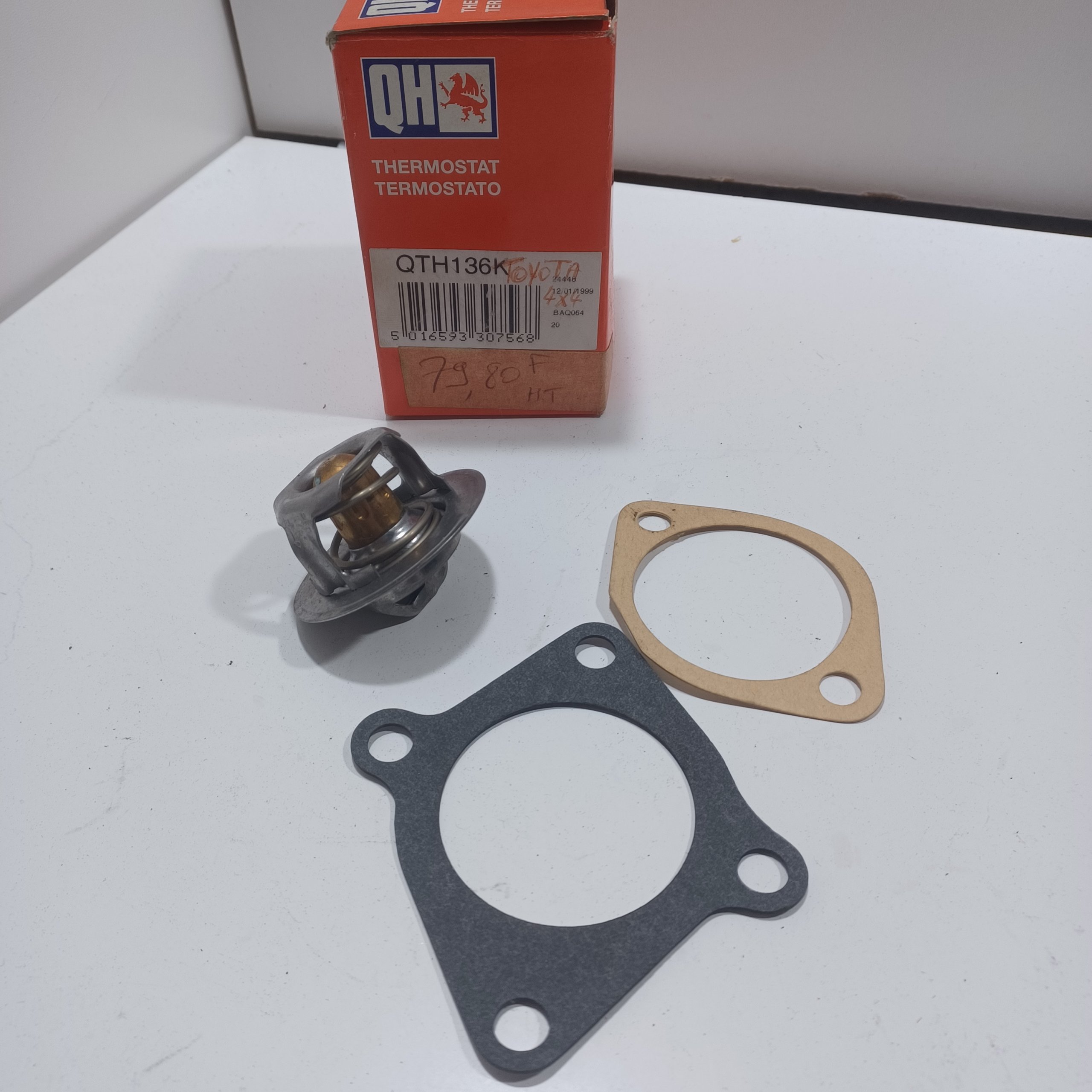 Thermostat VW Golf II 1.0 1.3 Passat B2 1.3 Ford Escort III 1.1 1.3 IV 1.1 Sierra II 2.0 Arrivages Auto Pieces