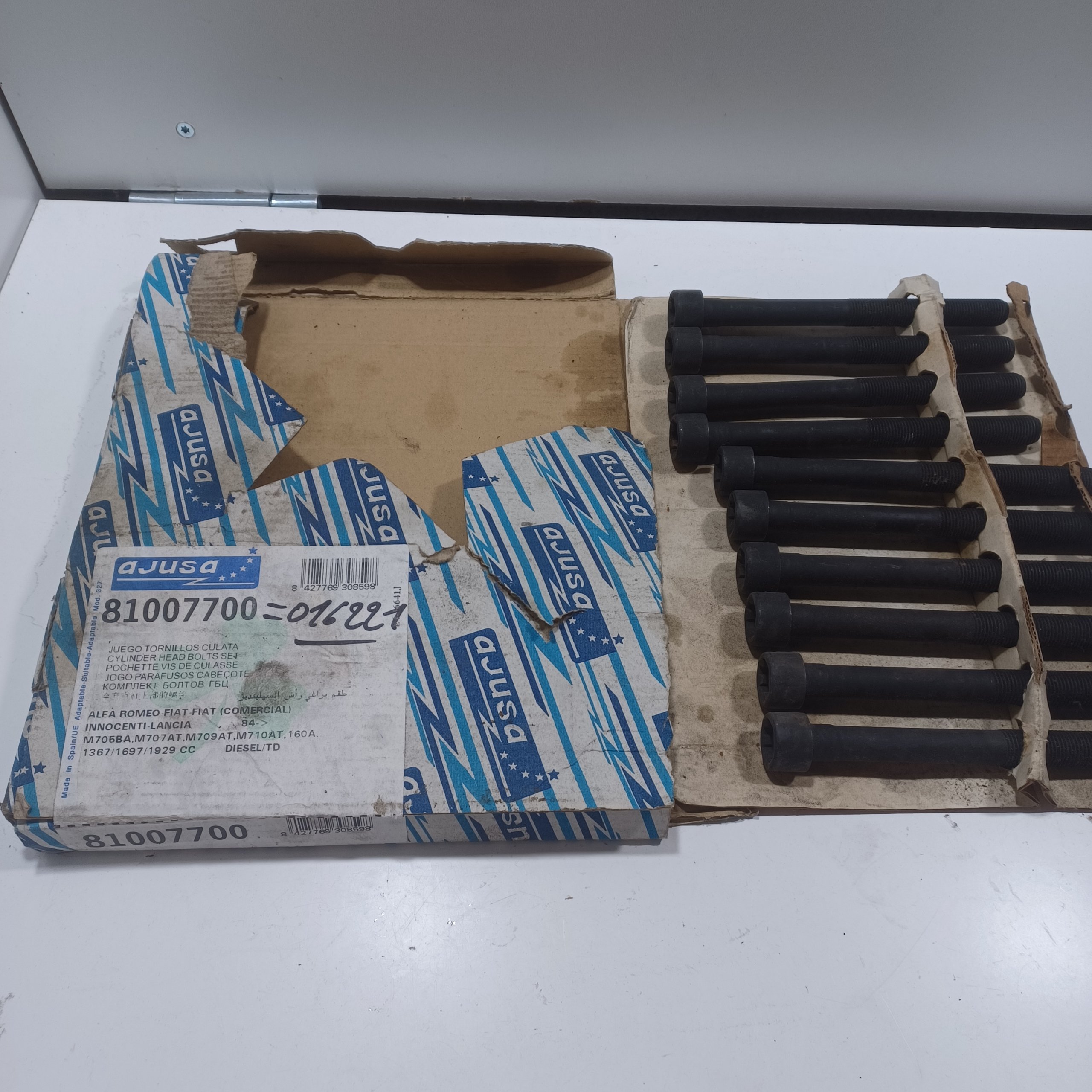 Vis de culasse Alfa Romeo 155 2.5 TD 164 2.5 TD Moteur VM Arrivages Auto Pieces