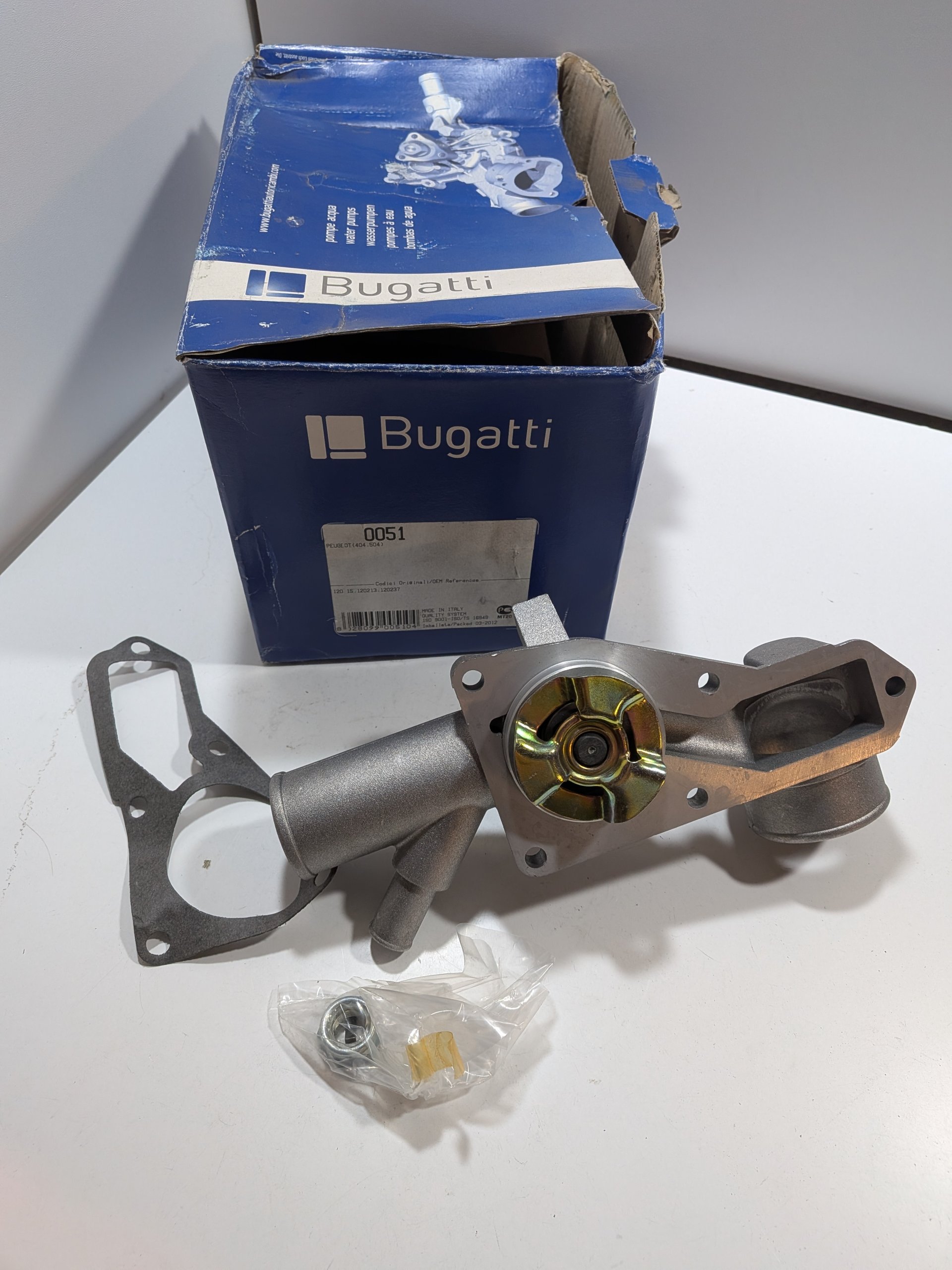 Pompe à eau Peugeot 404 1.6 Neuf Arrivages Auto Pieces