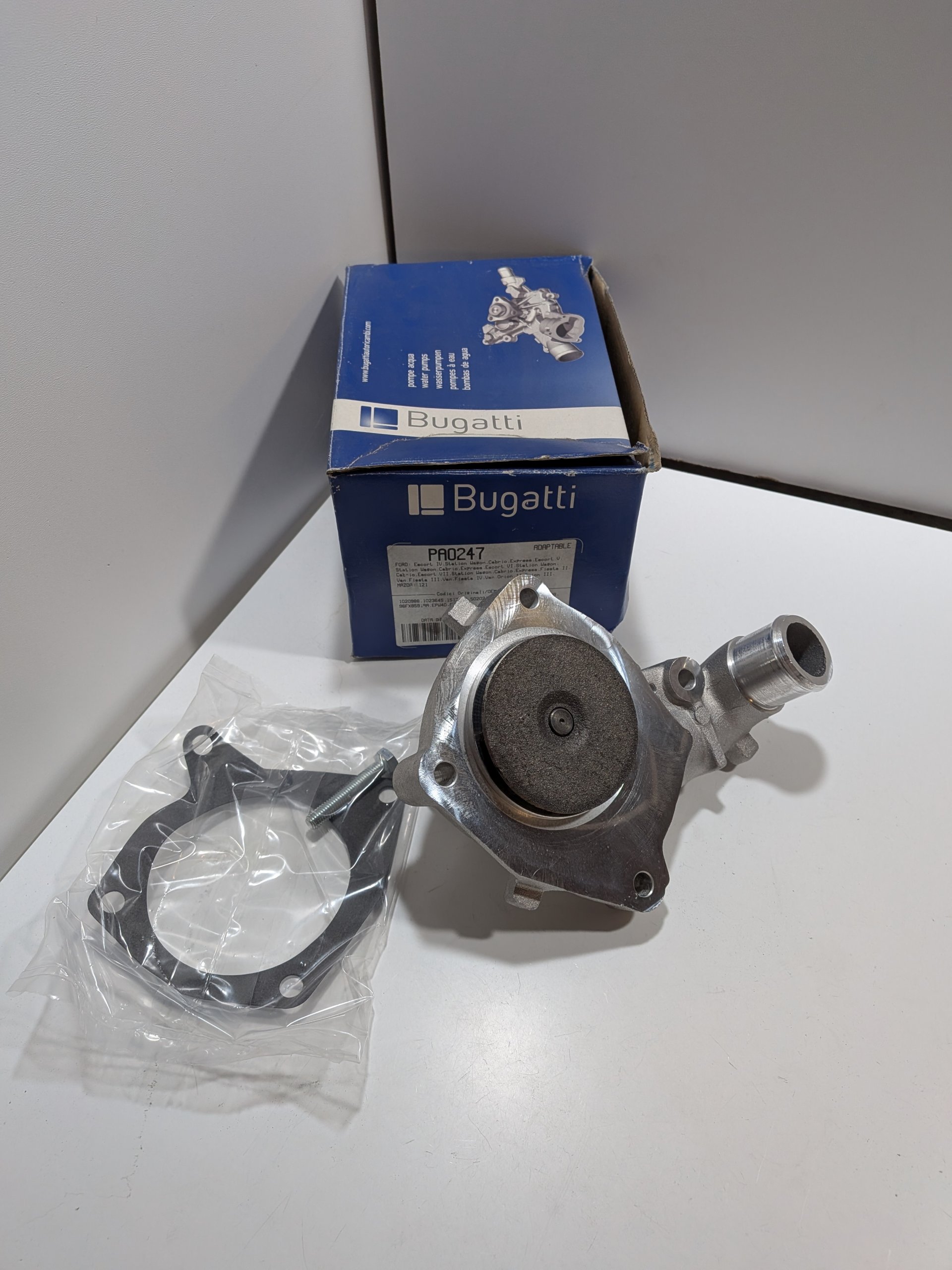Pompe à eau Ford Escort IV V VI Orion II III Fiest III IV 1.8D Arrivages Auto Pieces