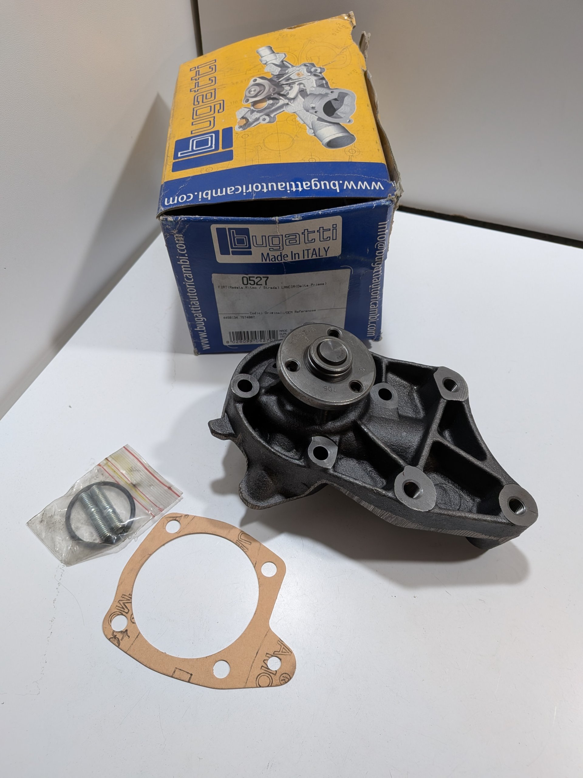 Pompe à eau Fiat Regata 1.6 Ritmo 1.6 Lancia Delta I 1.6 GT HF Turbo Neuf Arrivages Auto Pieces